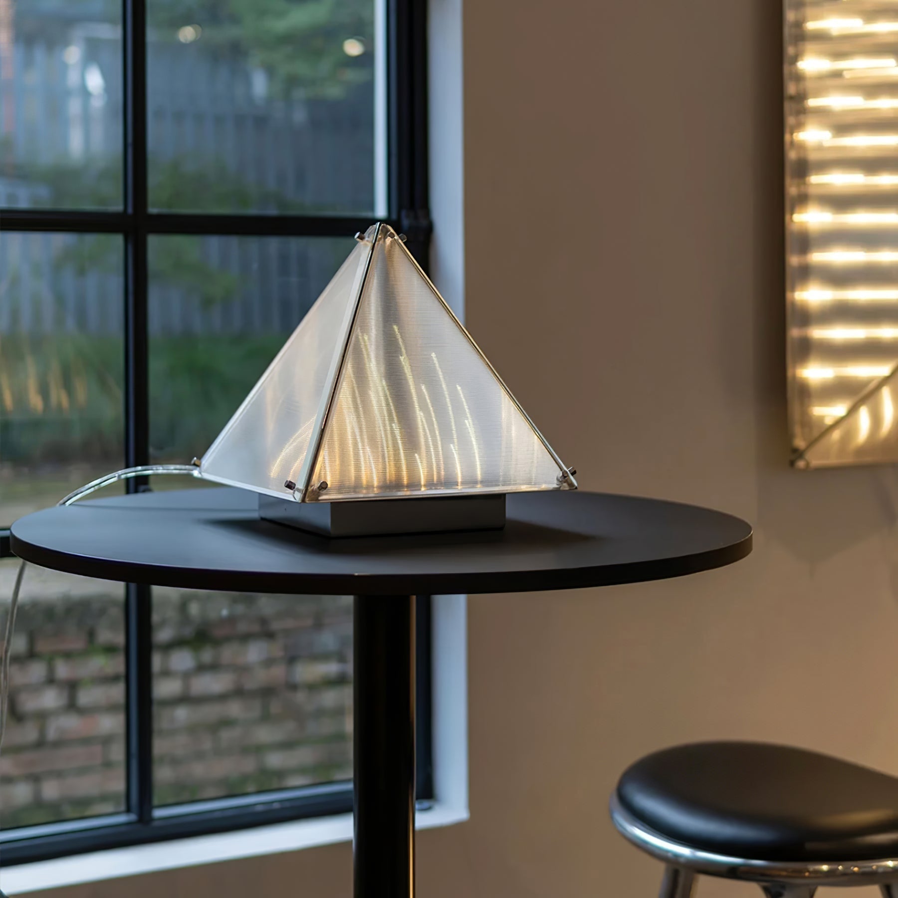 BRACKENWOOD GEOMETRIC ILLUMINATION LAMP