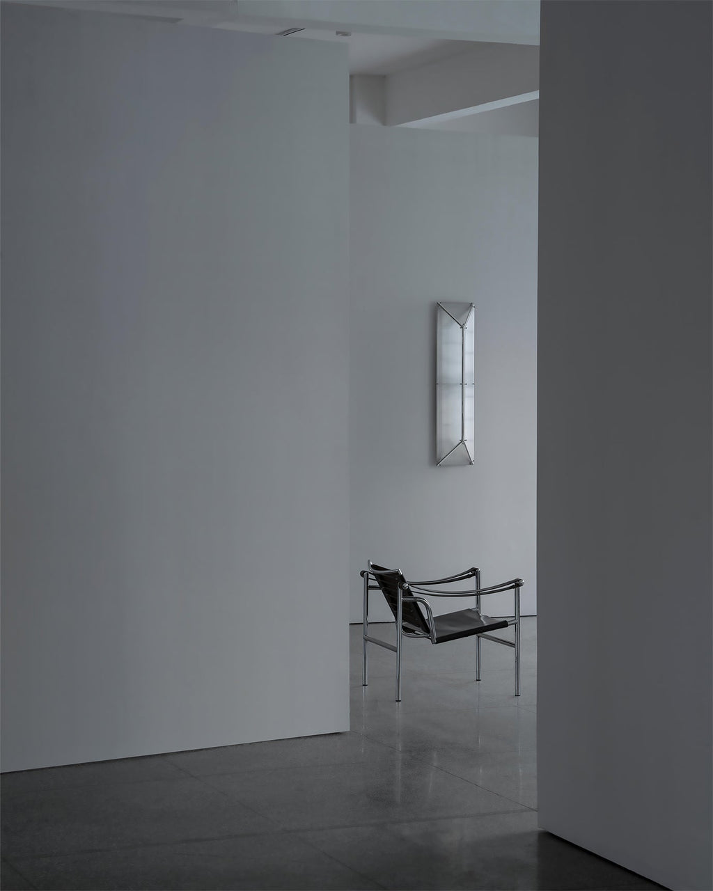 HALCYON SHARD WALL SCONCE