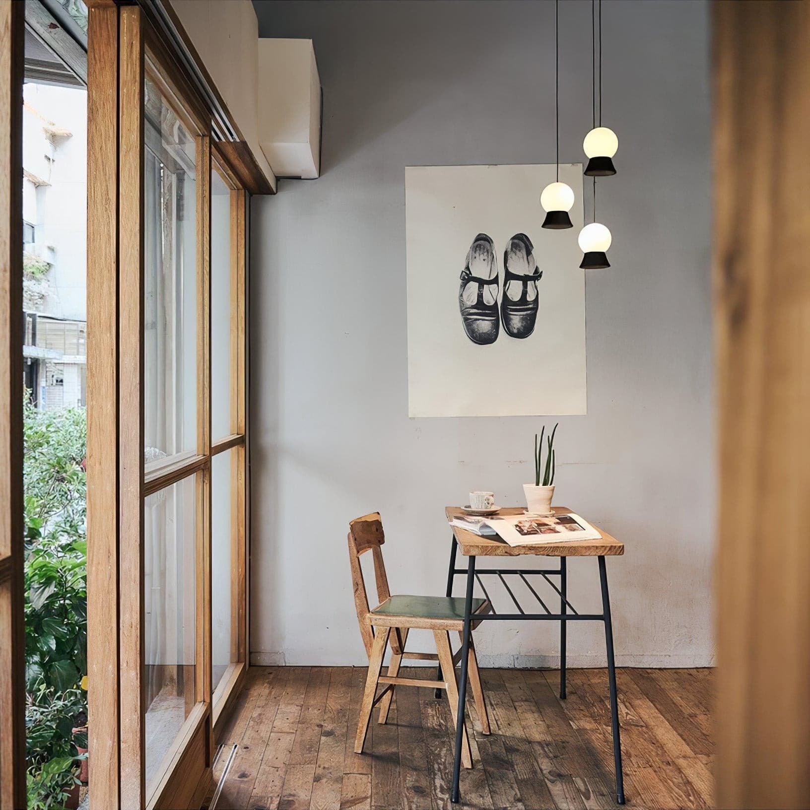 WINSTANLEY HANGING LIGHT WITH GEOMETRIC SHADE