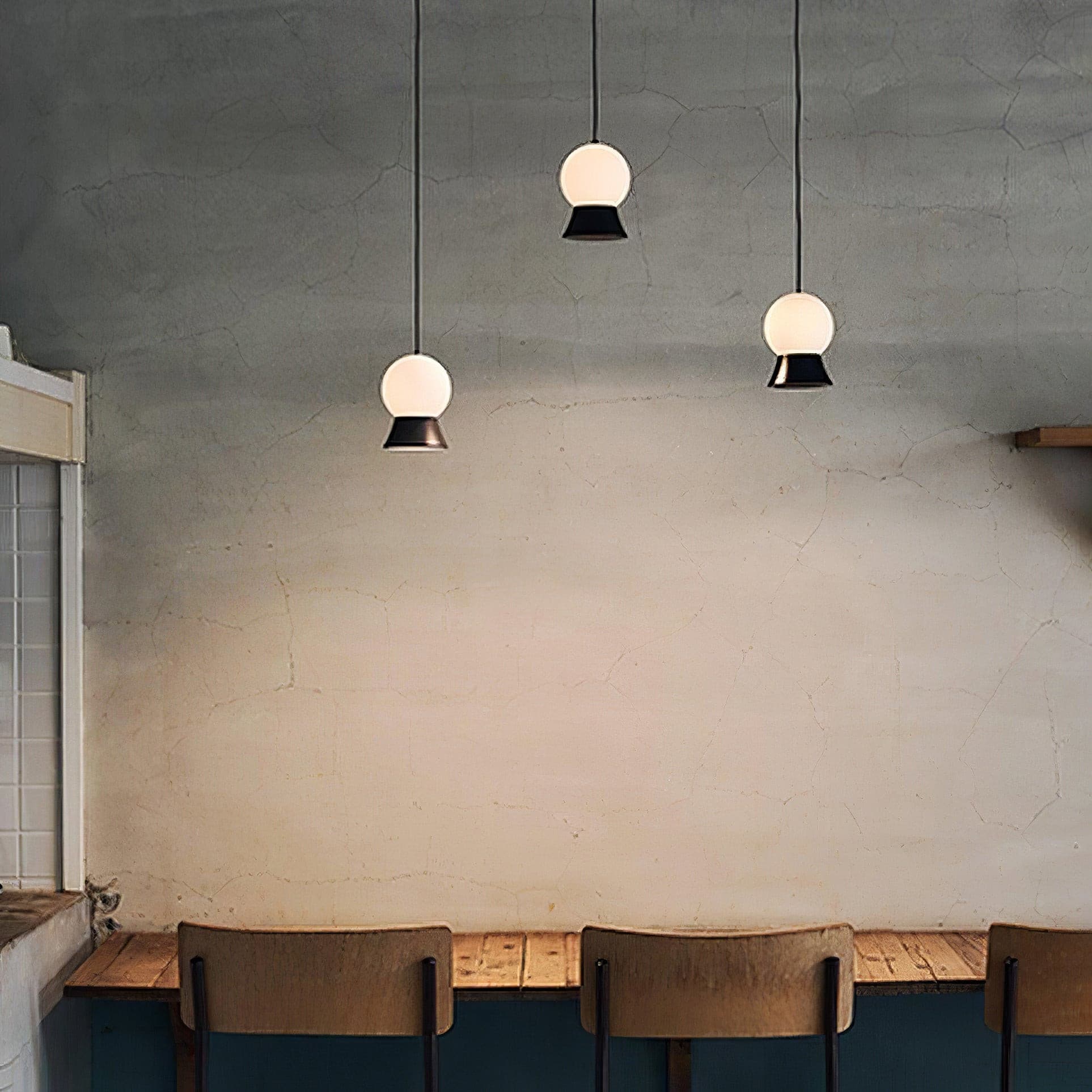 WINSTANLEY HANGING LIGHT WITH GEOMETRIC SHADE