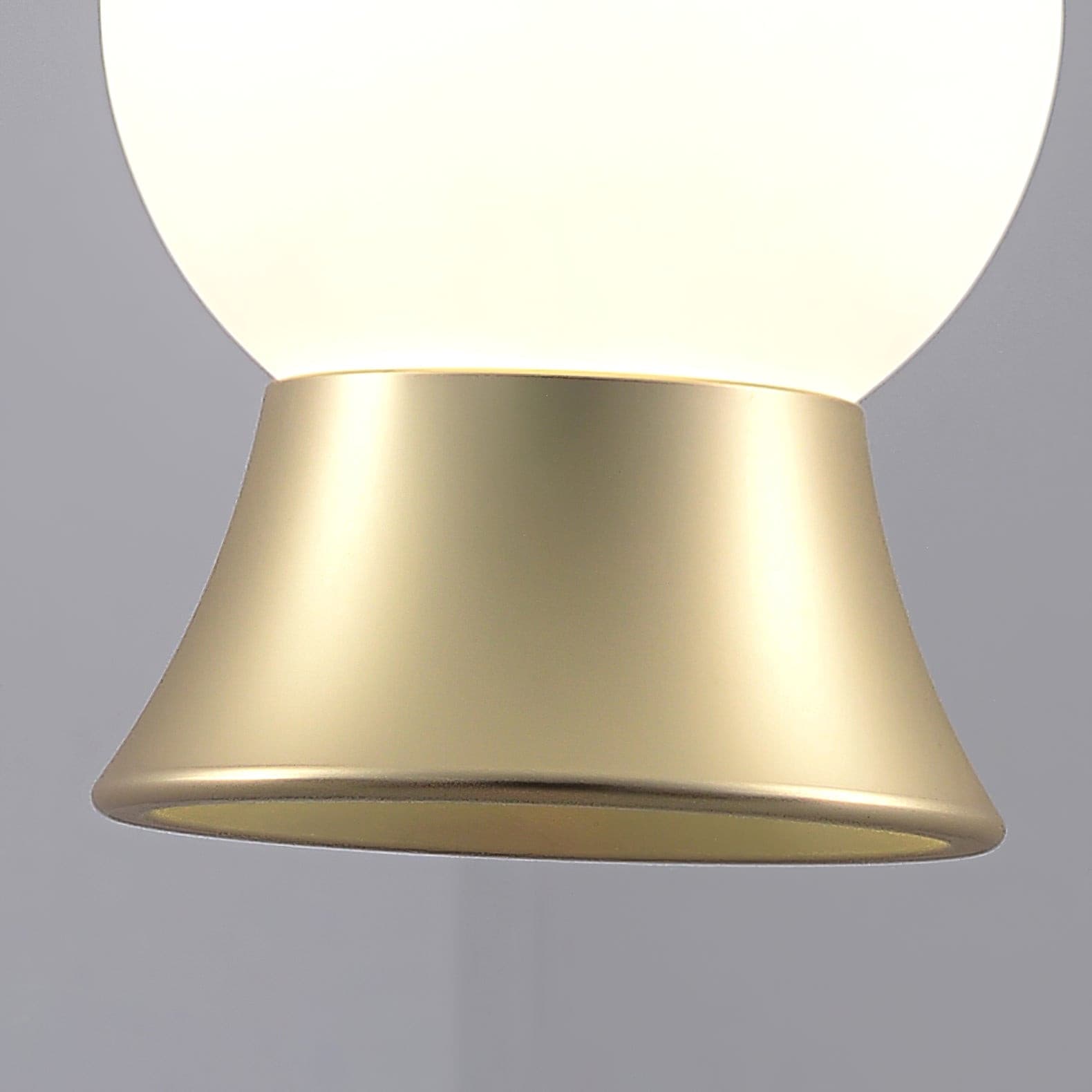 WINSTANLEY HANGING LIGHT WITH GEOMETRIC SHADE