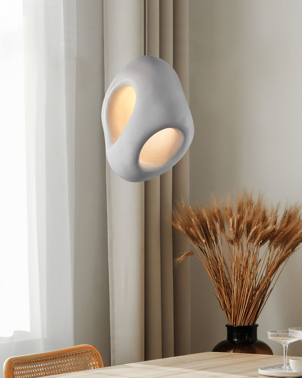 WINTHROP LUMINOUS CIRCLE HANGING LIGHT
