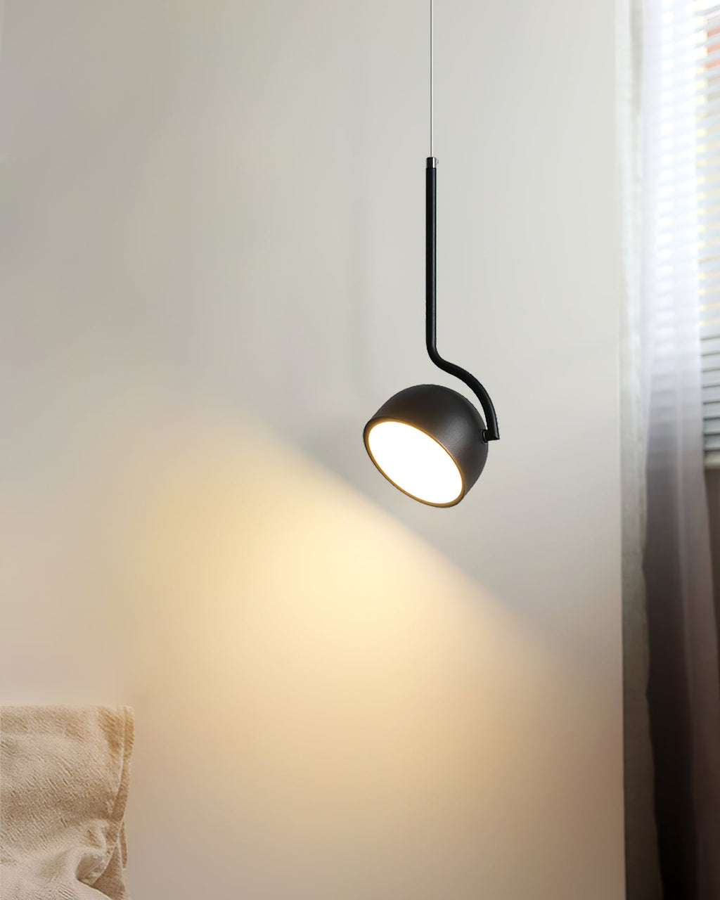 WHITBY WOVEN RATTAN PENDANT LIGHT