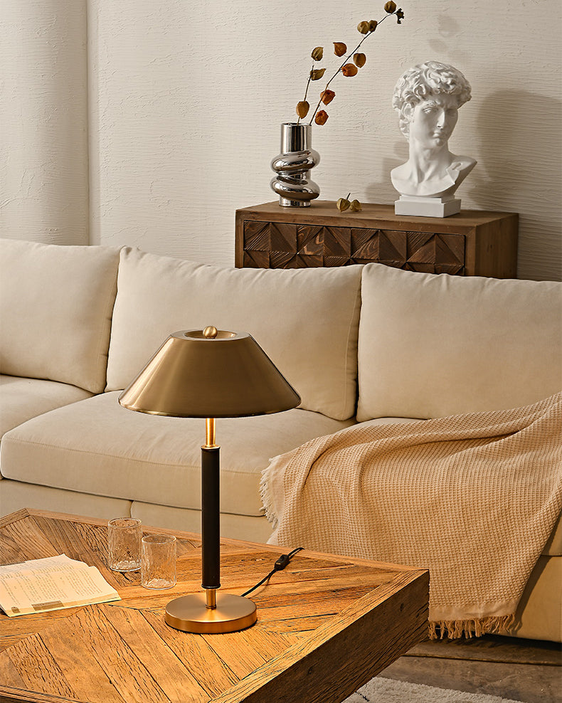 VANDERBILT AURORA LED TABLE LIGHT
