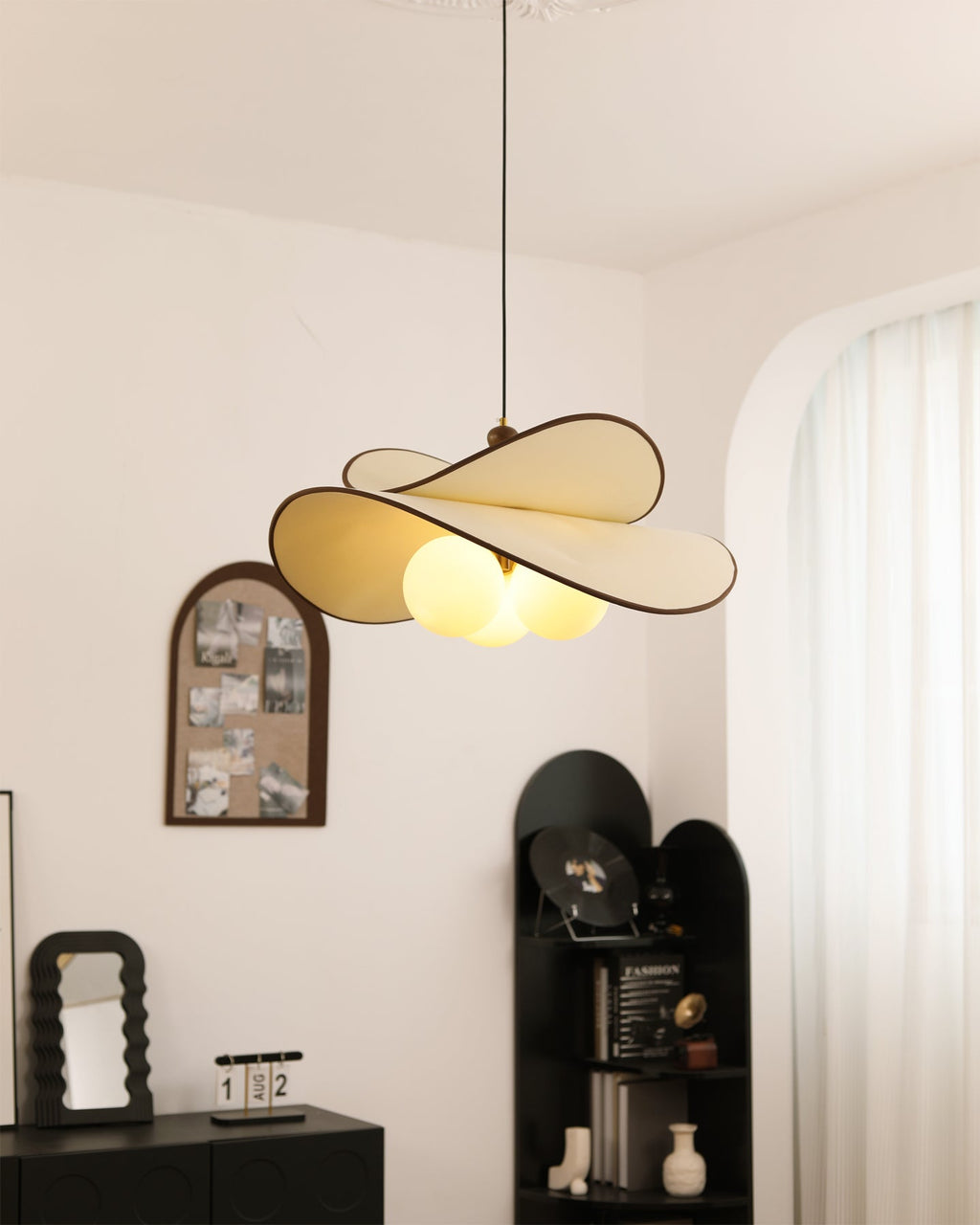 RAVENHALL HANGING GLOBE ILLUMINATOR