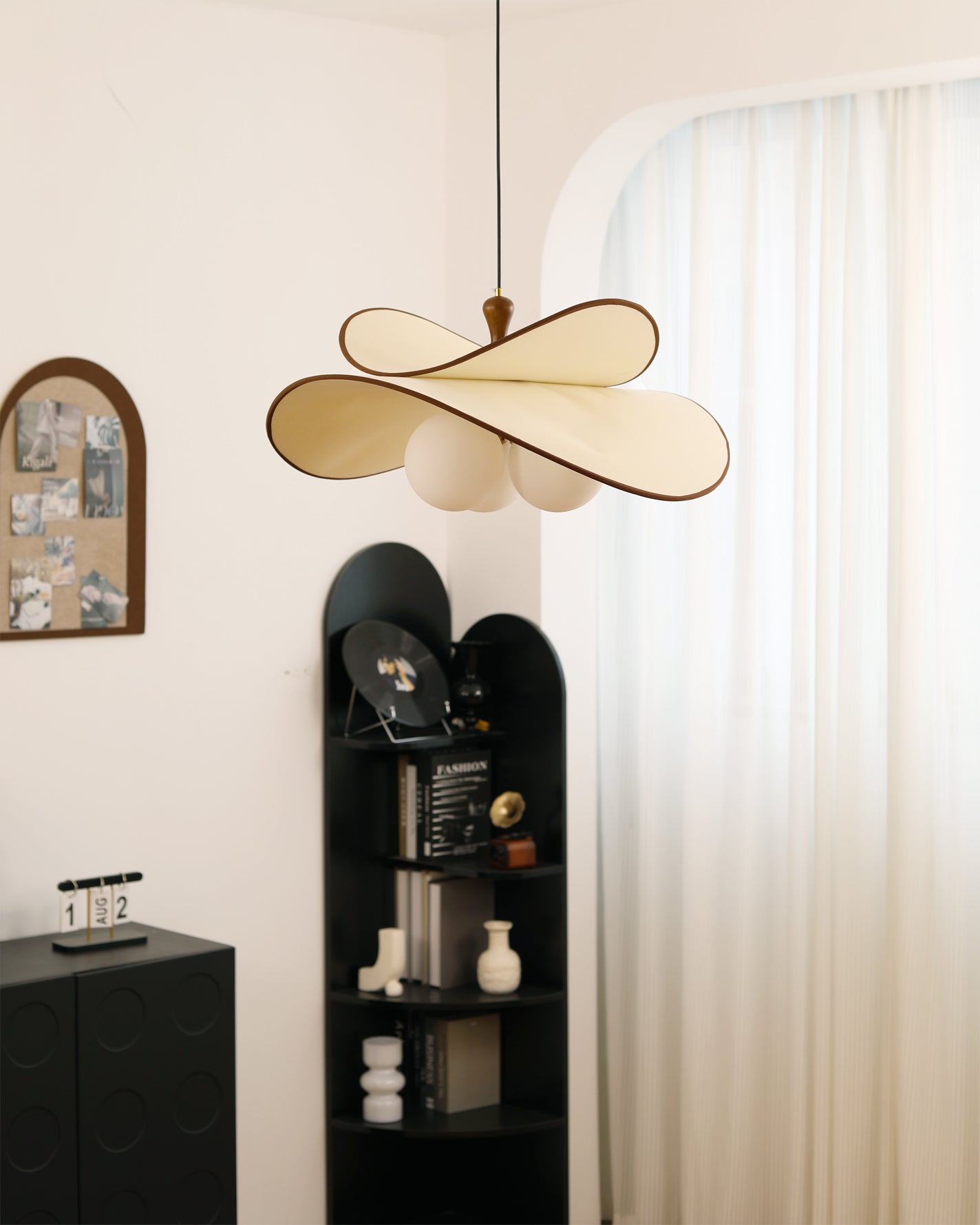 RAVENHALL HANGING GLOBE ILLUMINATOR