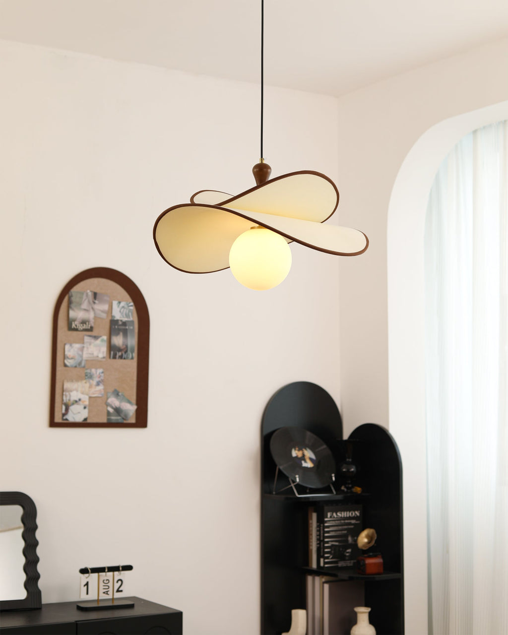 RAVENHALL HANGING GLOBE ILLUMINATOR