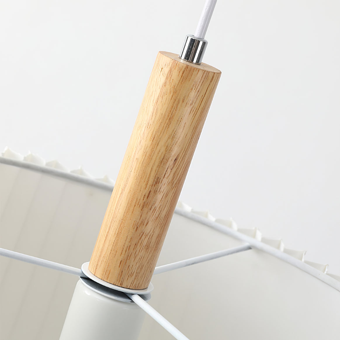 WINTHORPE HANGING GLASS ILLUMINATOR