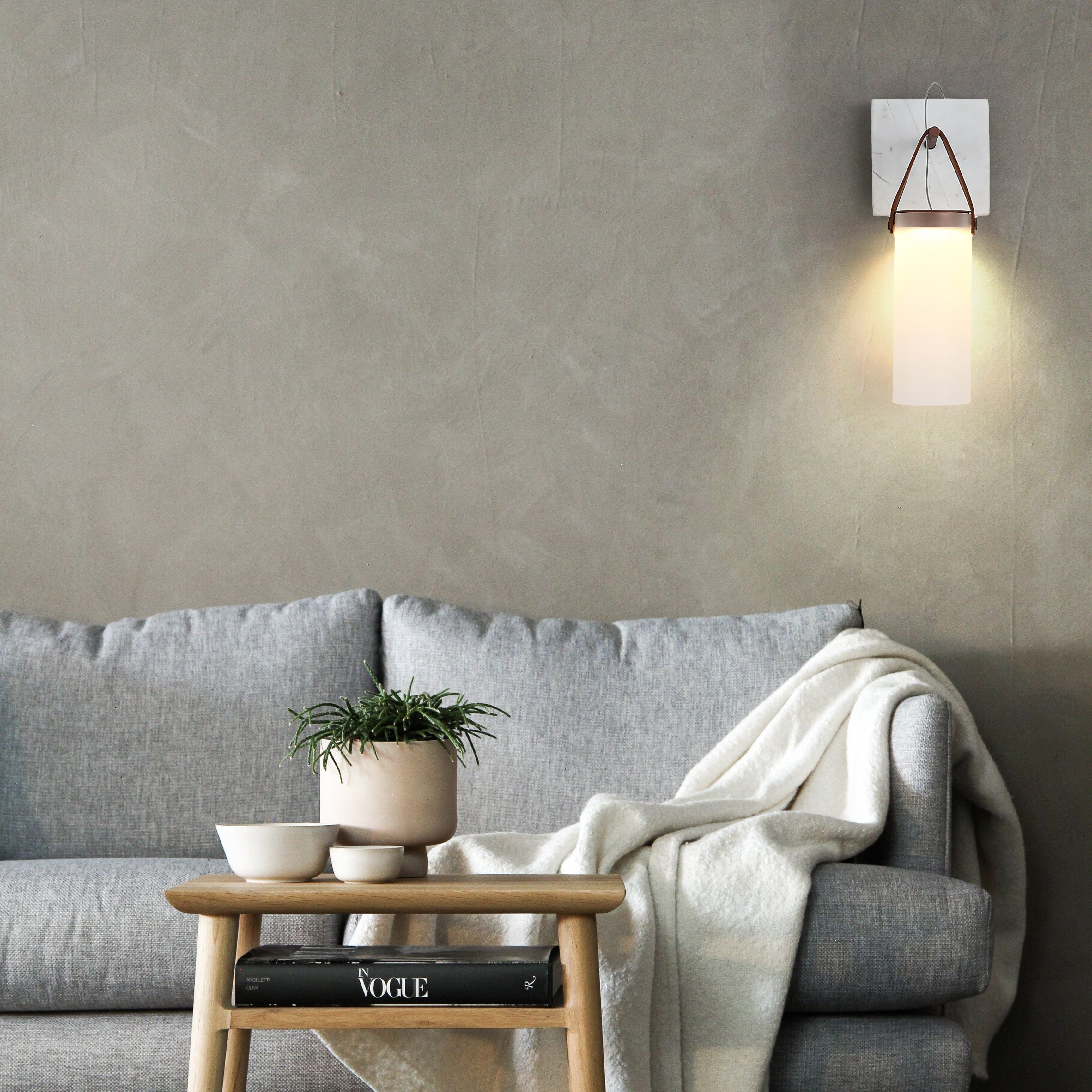 RAVENSHIRE ARCHED GLASS WALL SCONCE