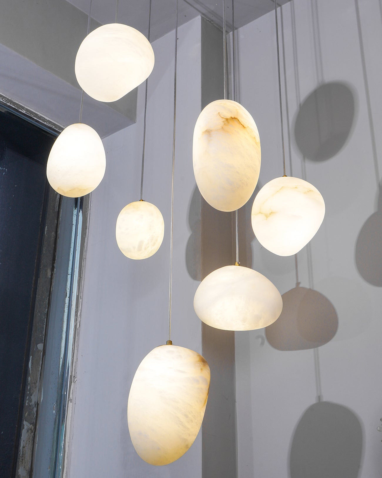 FENWICK IVORY GLOW HANGING LANTERN