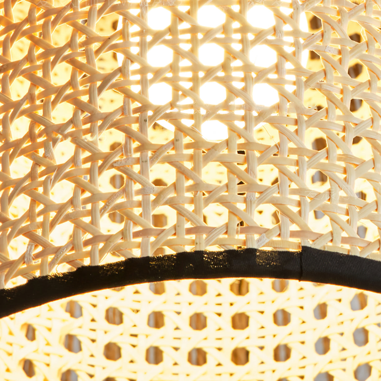 WINTHORPE VINE-INFUSED HANGING LANTERN