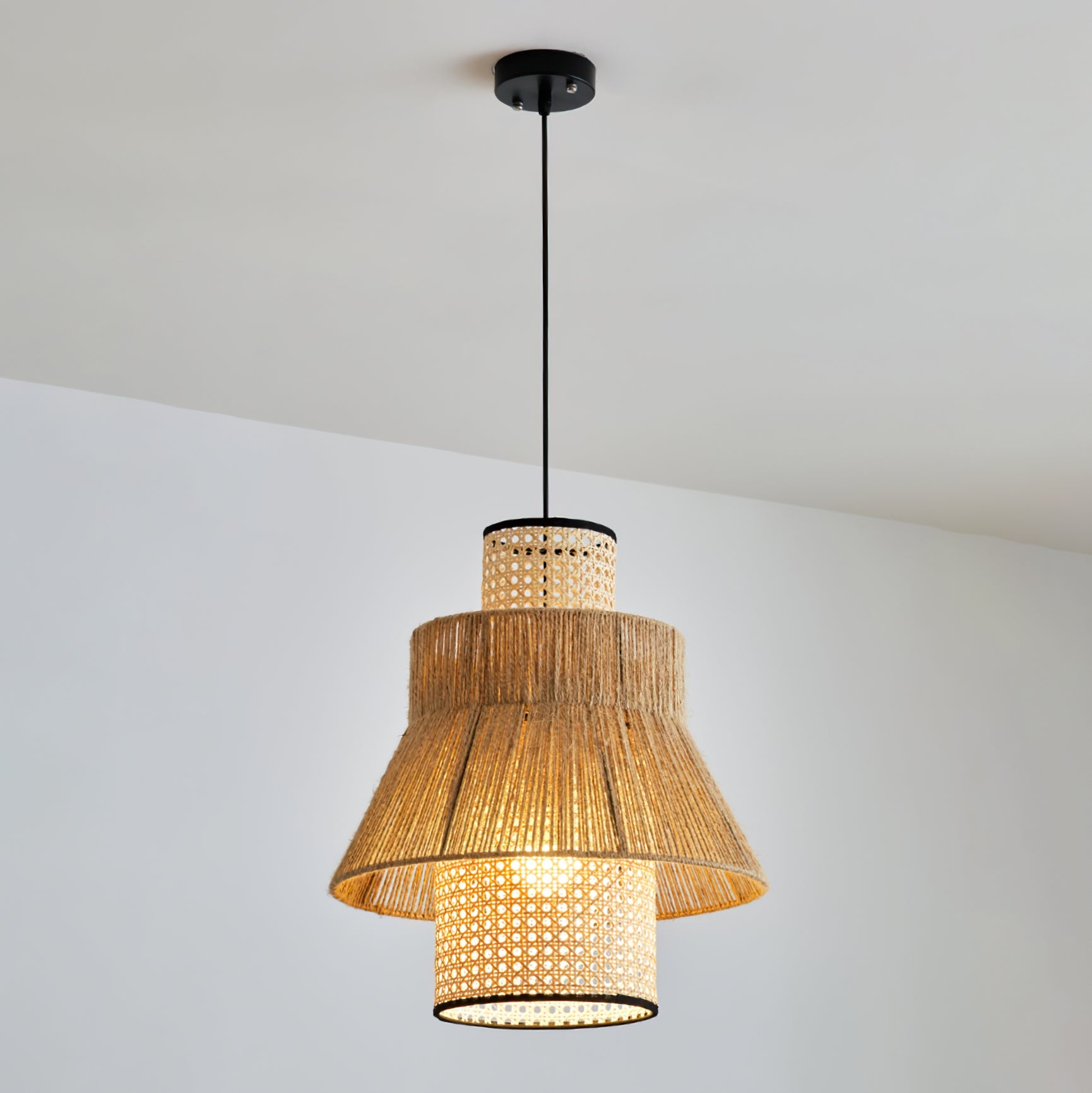 WINTHORPE VINE-INFUSED HANGING LANTERN