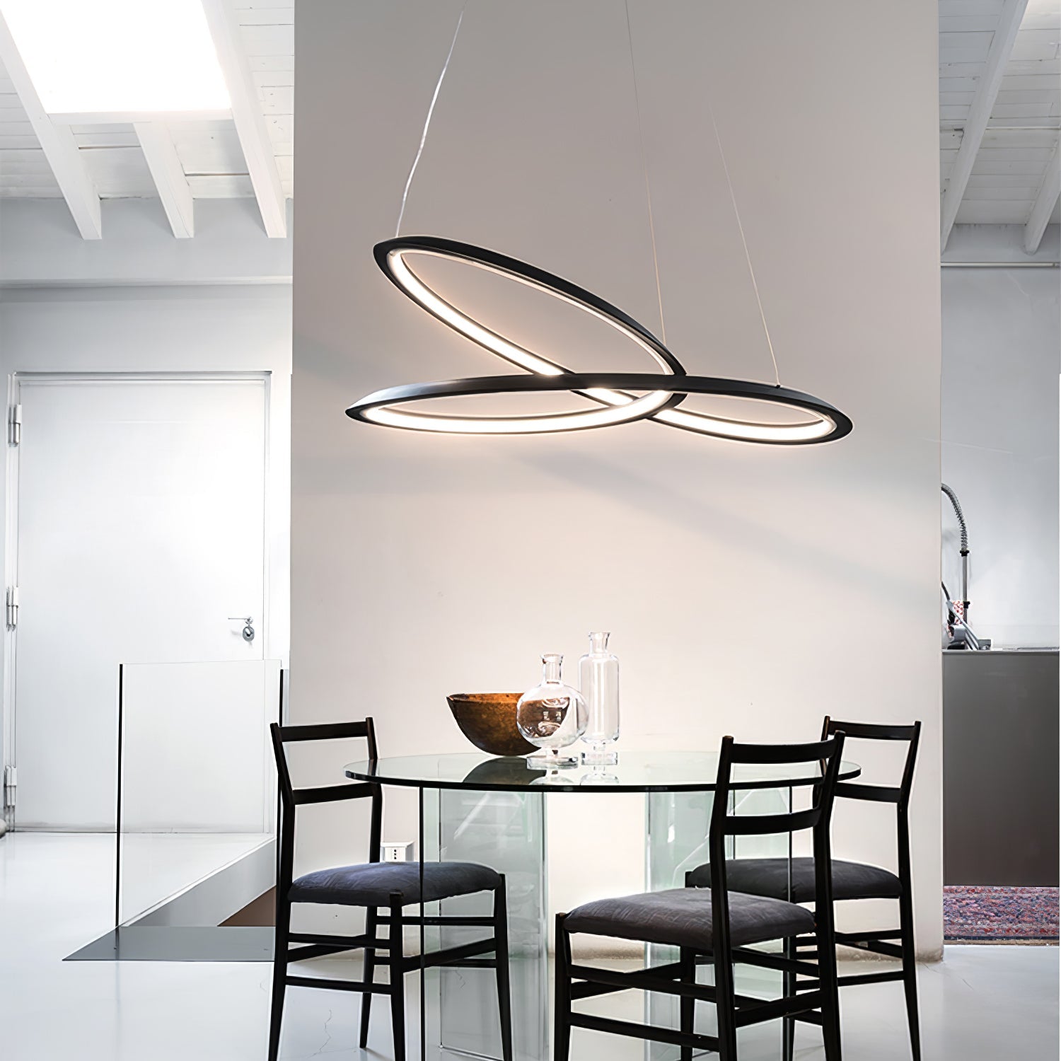 WINDSOR CURVATURE LUMINAIRE