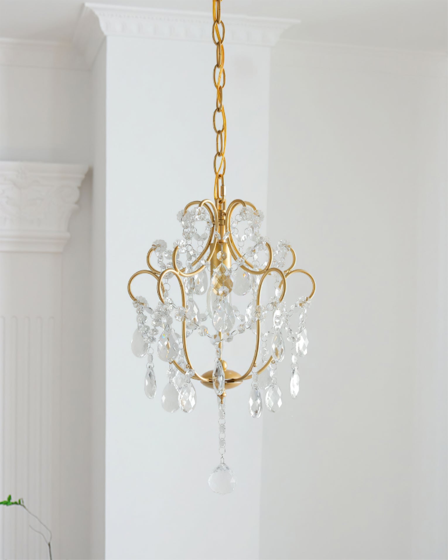 WINTHROP CRYSTAL EMBELLISHED HANGING LANTERN