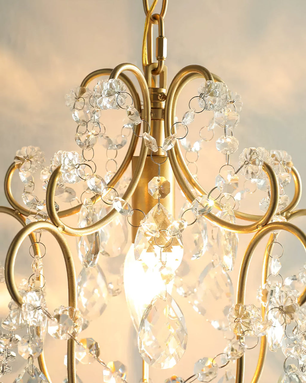 WINTHROP CRYSTAL EMBELLISHED HANGING LANTERN
