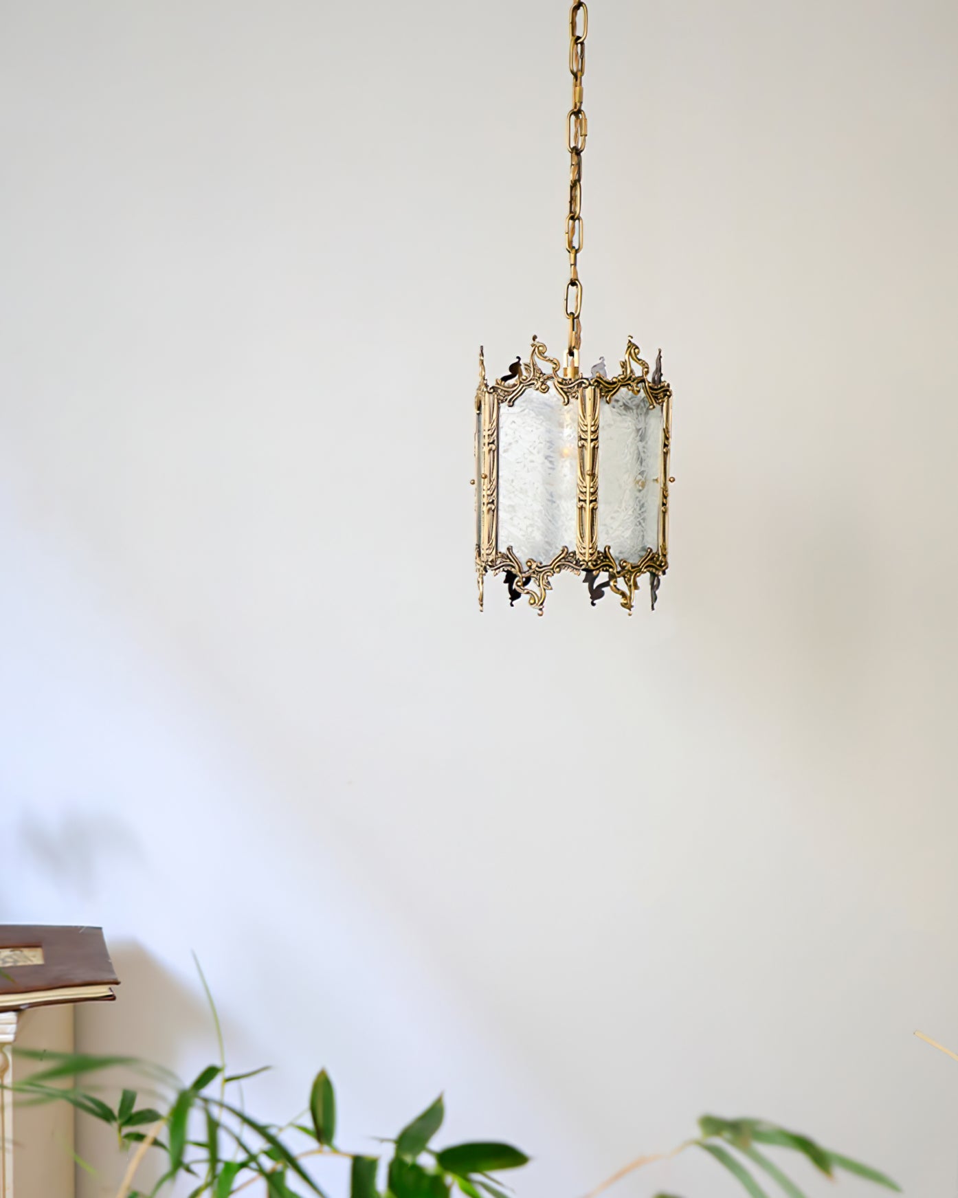WINTHROP VINTAGE BRASS GLOBE HANGING LANTERN