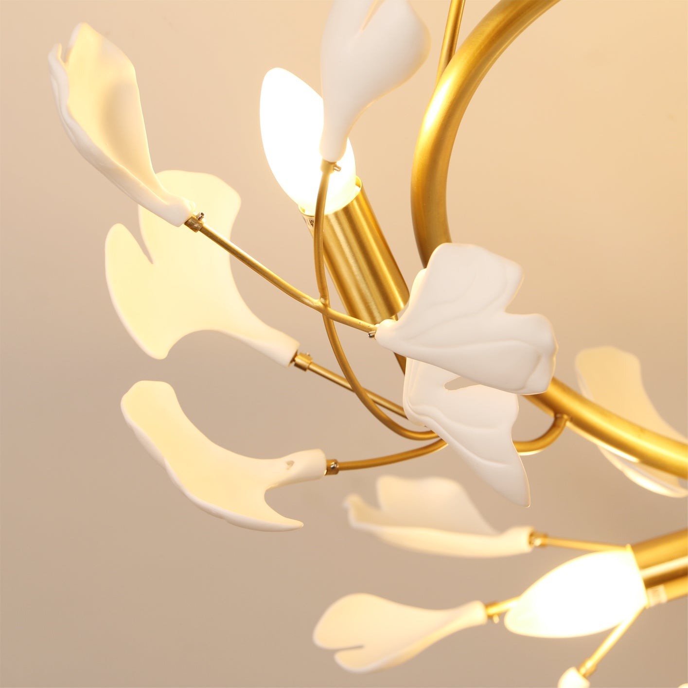FENWICK LEAF INSPIRATION CEILING LIGHT