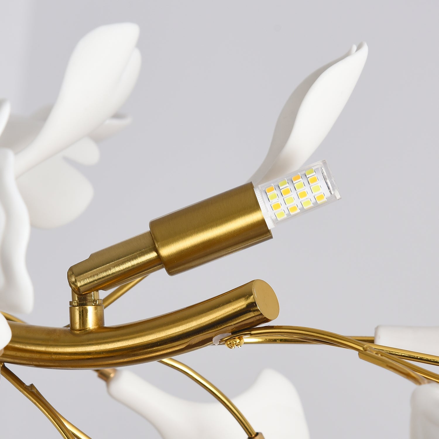 EDGEMONT GINGKO LEAF CEILING LUMINAIRE