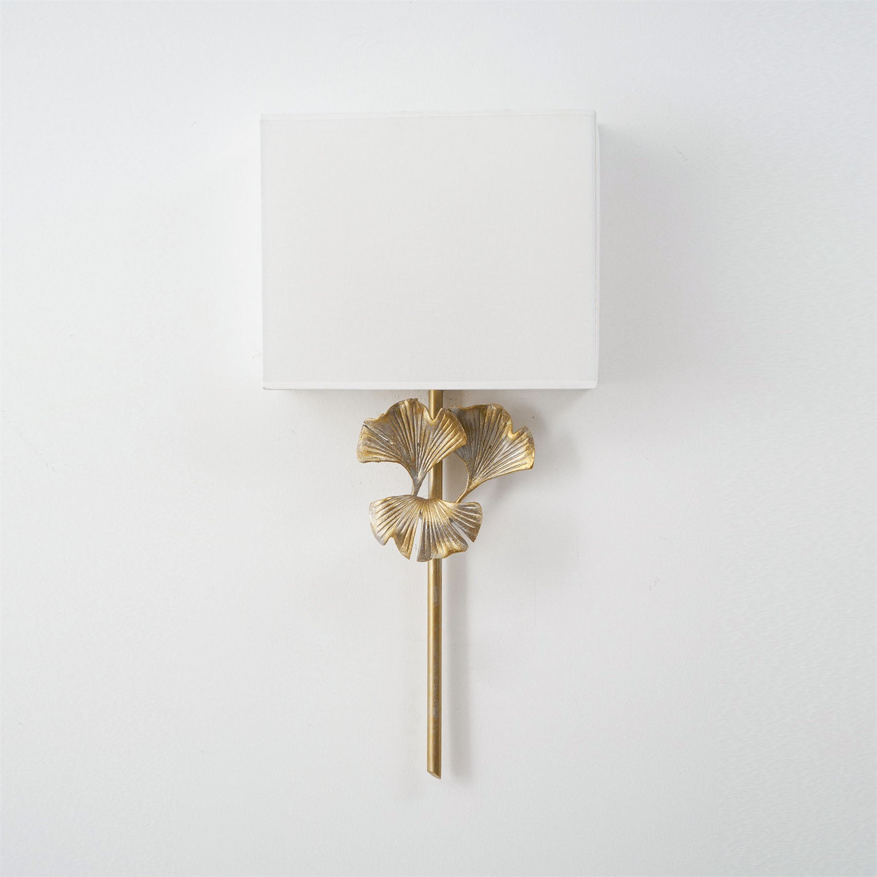 WINDSOR FOLIAGE VINTAGE WALL SCONCE