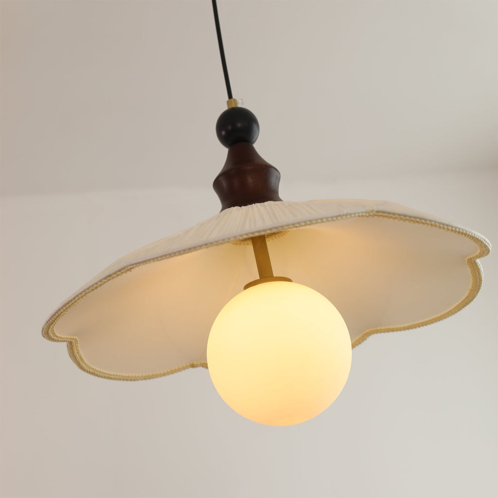 BRIDGEMAN CRYSTAL DROP PENDANT LIGHT