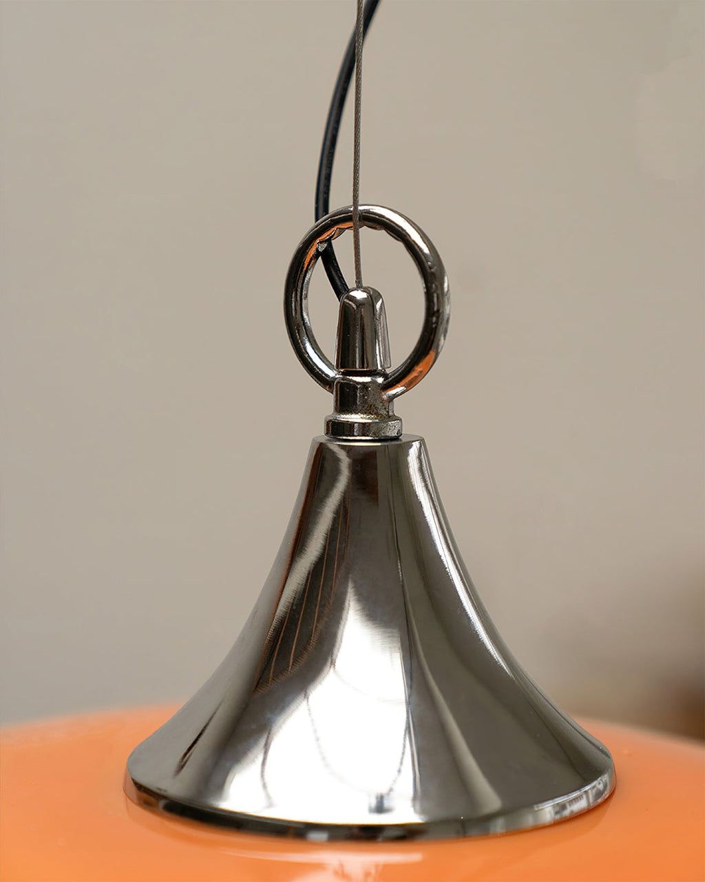 RAVENWOOD AMBER GLOW HANGING LANTERN