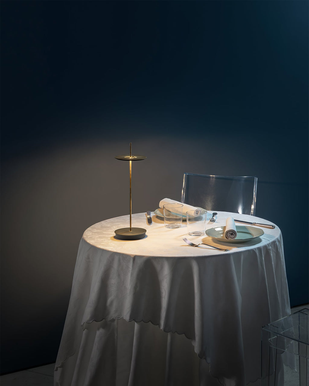 FENWICK RIVETED BRASS TABLE LANTERN