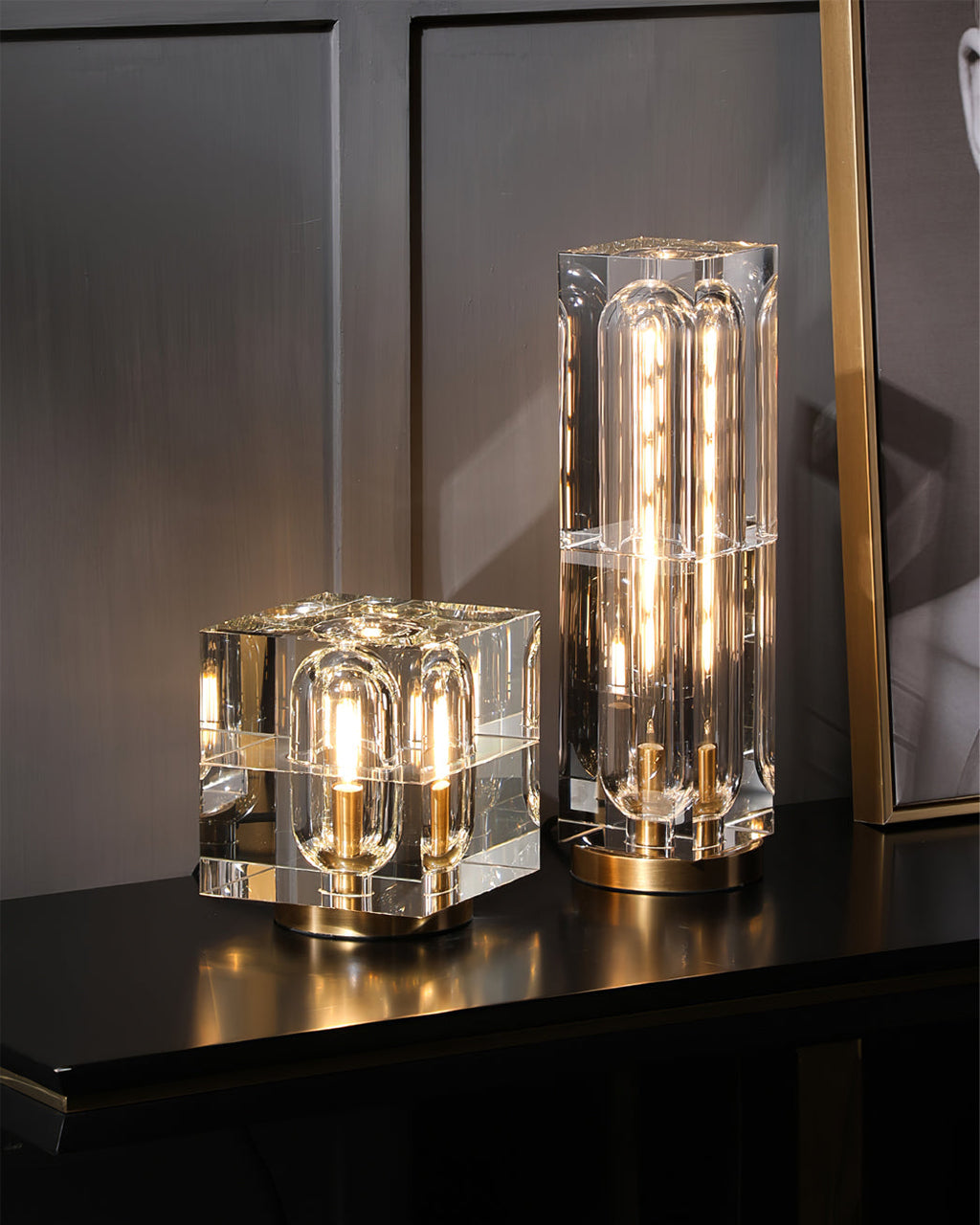 WINTHROP CRYSTAL GLOBE TABLE LAMP