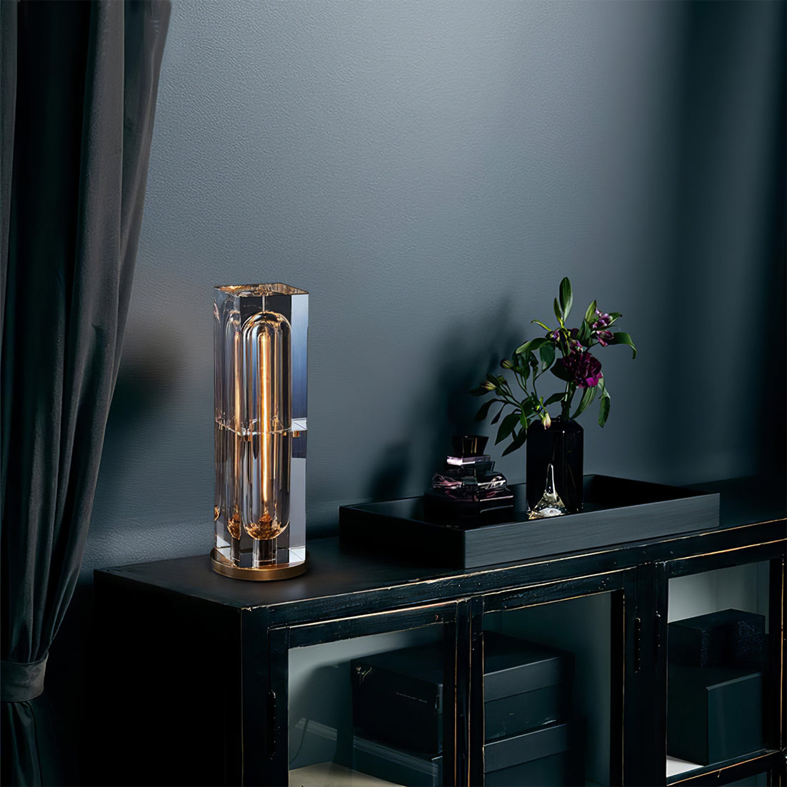 WINTHROP CRYSTAL GLOBE TABLE LAMP