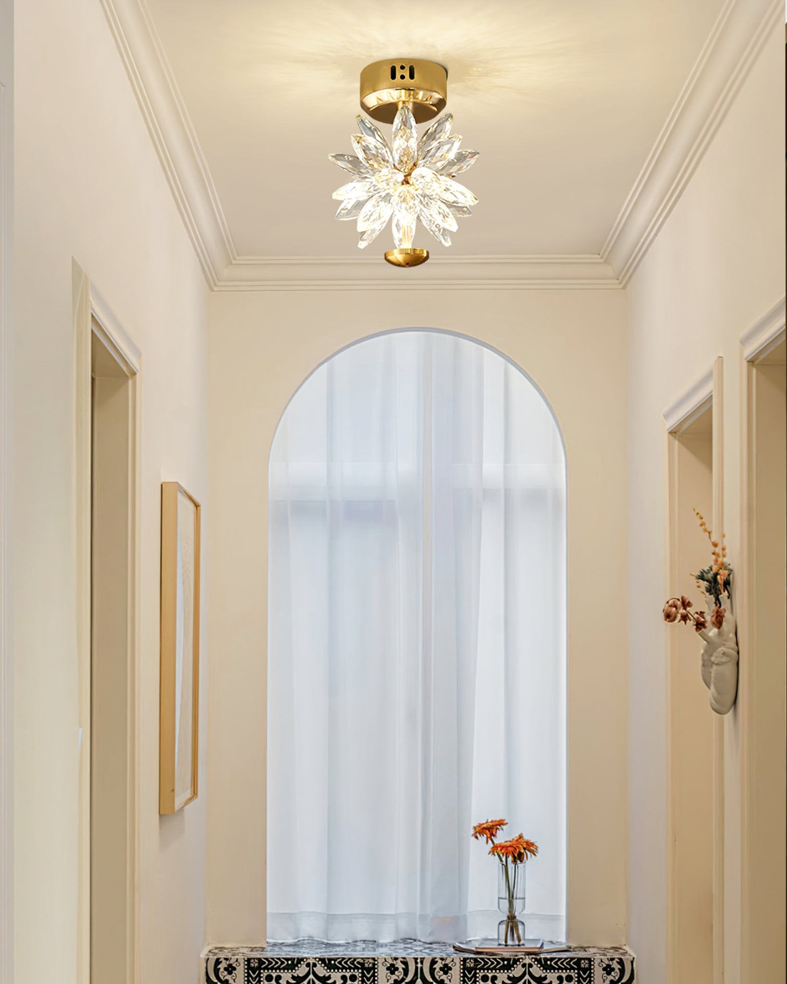 ISLA PETAL INSPIRATION CEILING LIGHT
