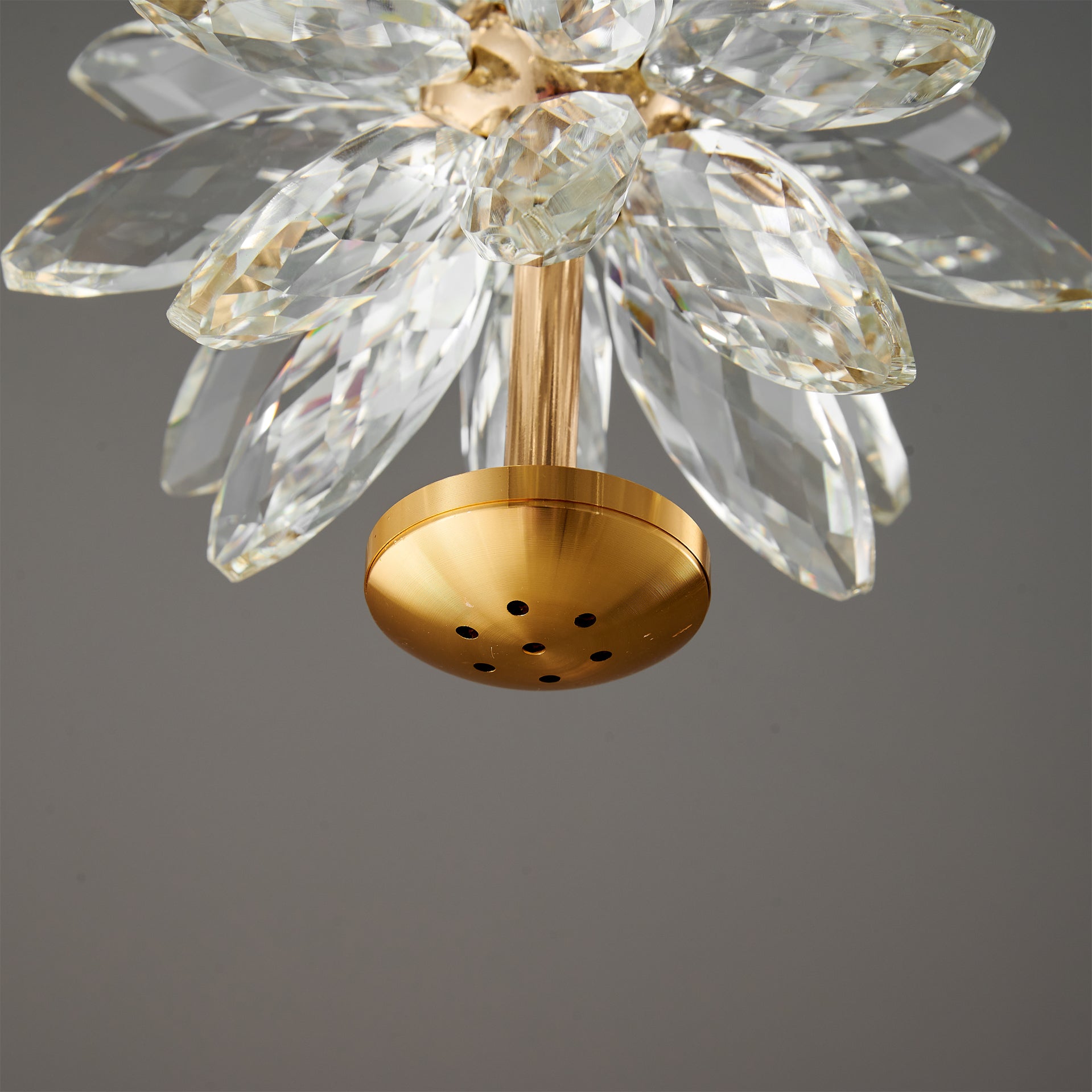 THISTLEDOWN BLOOMING LIGHT PENDANT