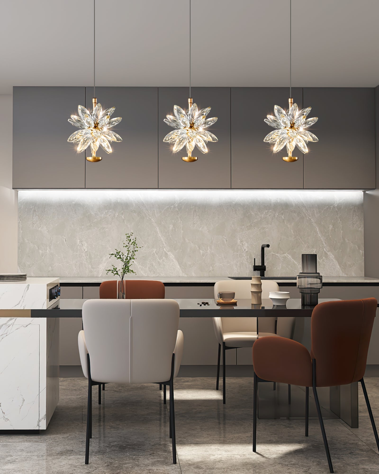 THISTLEDOWN BLOOMING LIGHT PENDANT