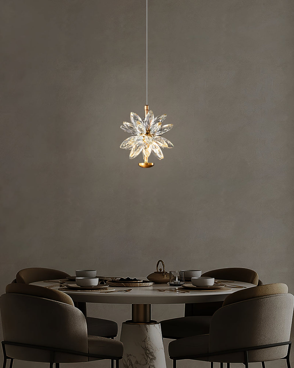 THISTLEDOWN BLOOMING LIGHT PENDANT