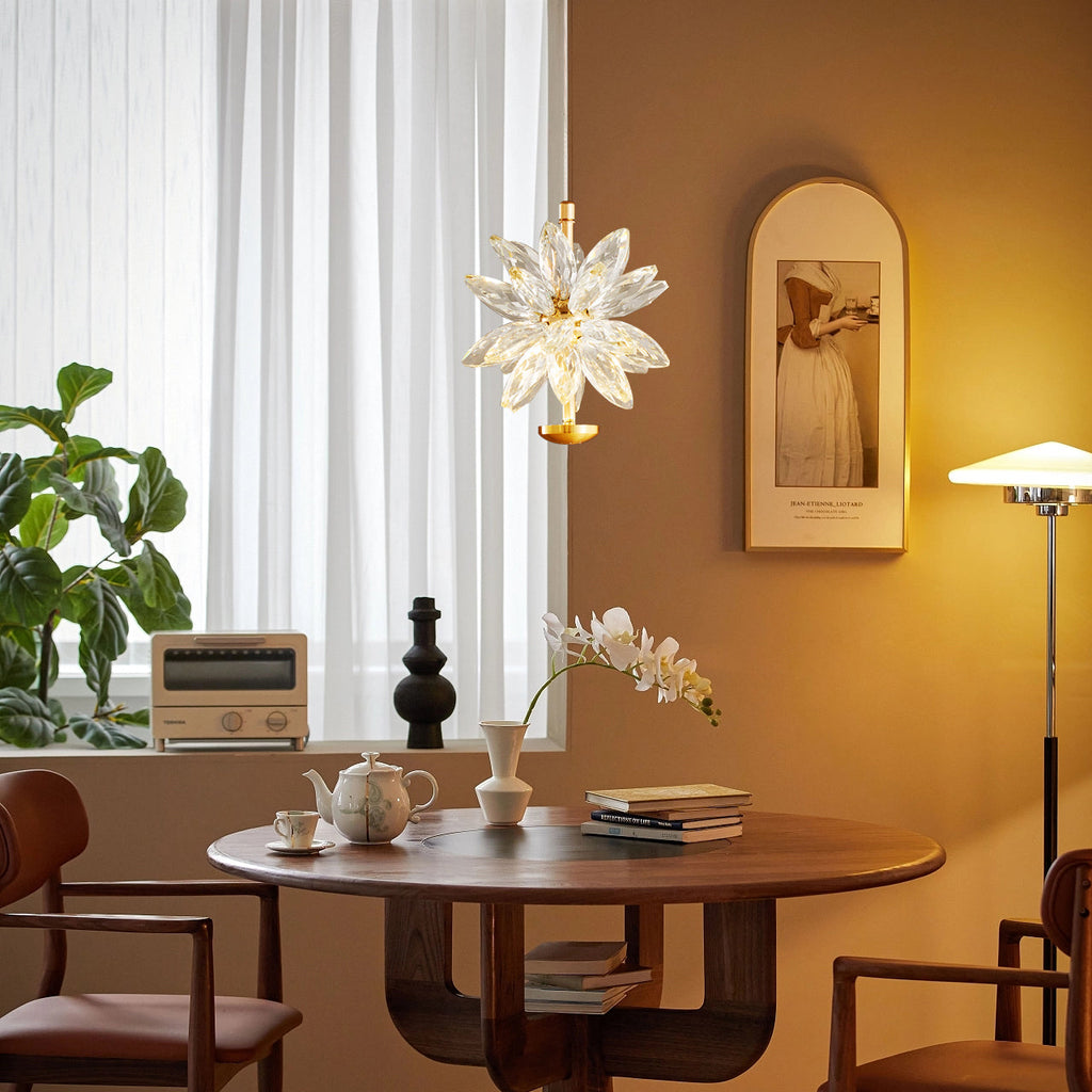 THISTLEDOWN BLOOMING LIGHT PENDANT