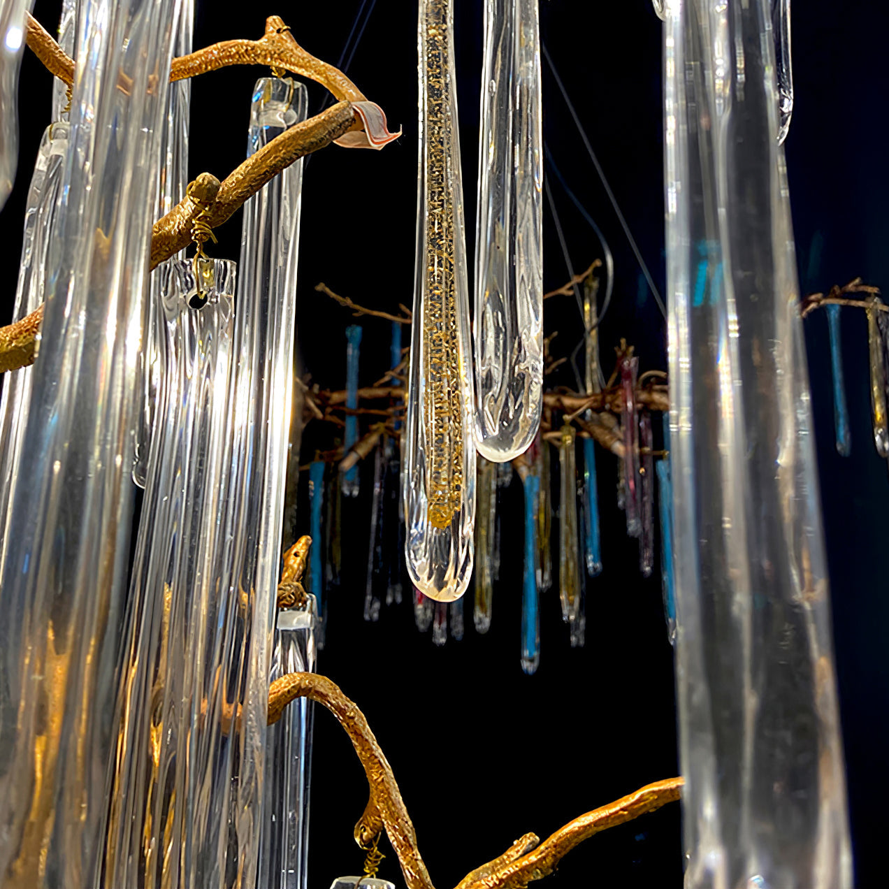 CARISBROOKE CRYSTAL DROPLET CHANDELIER