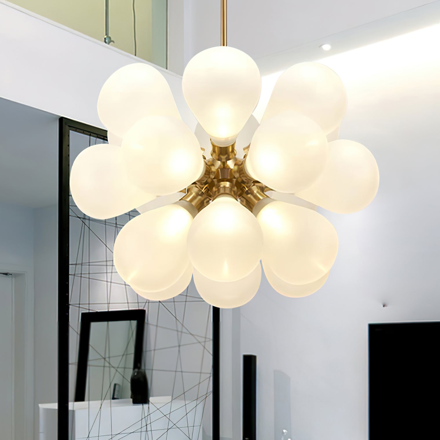 MONTGOMERY GLOBE HANGING LIGHT