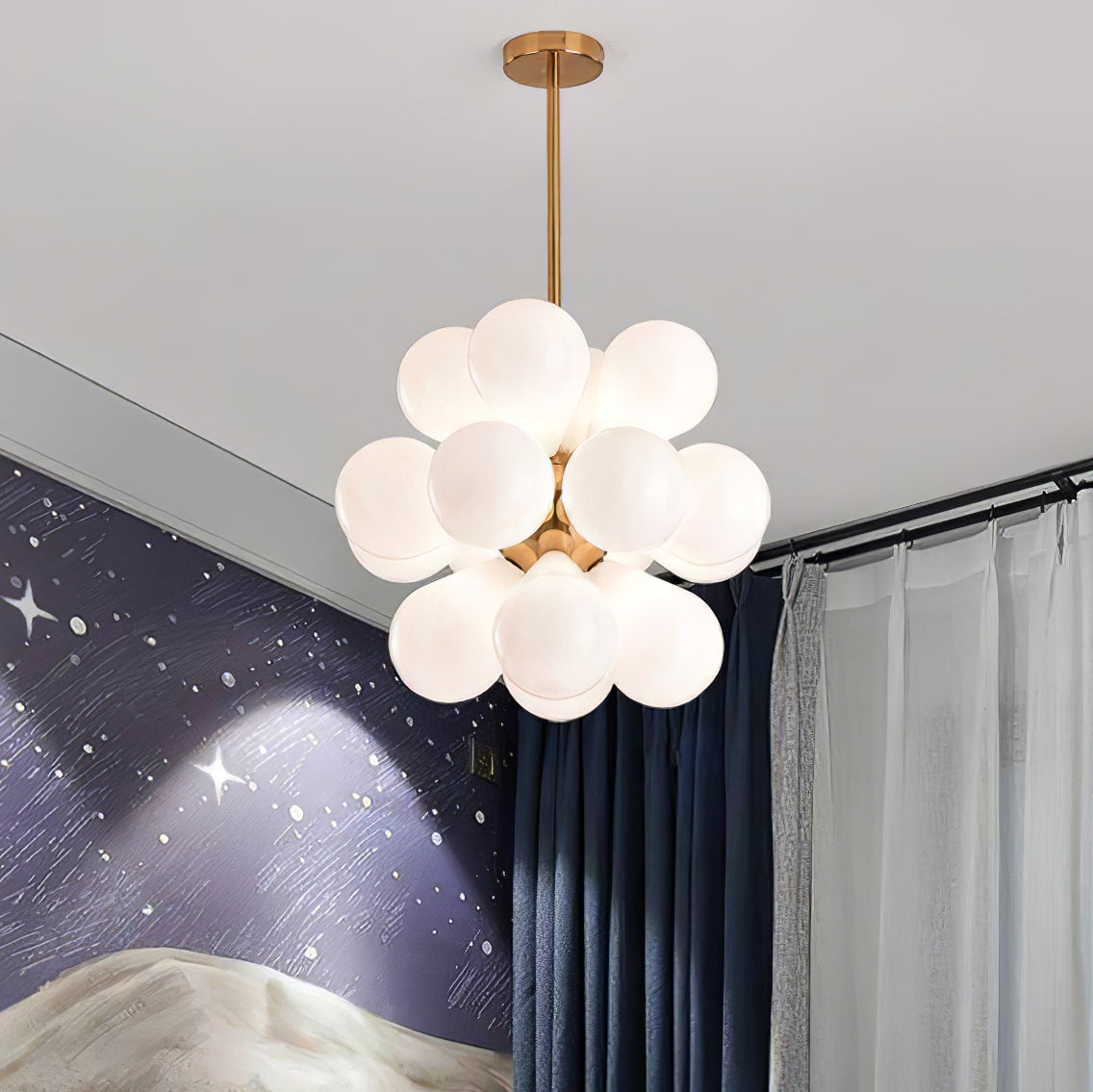 MONTGOMERY GLOBE HANGING LIGHT