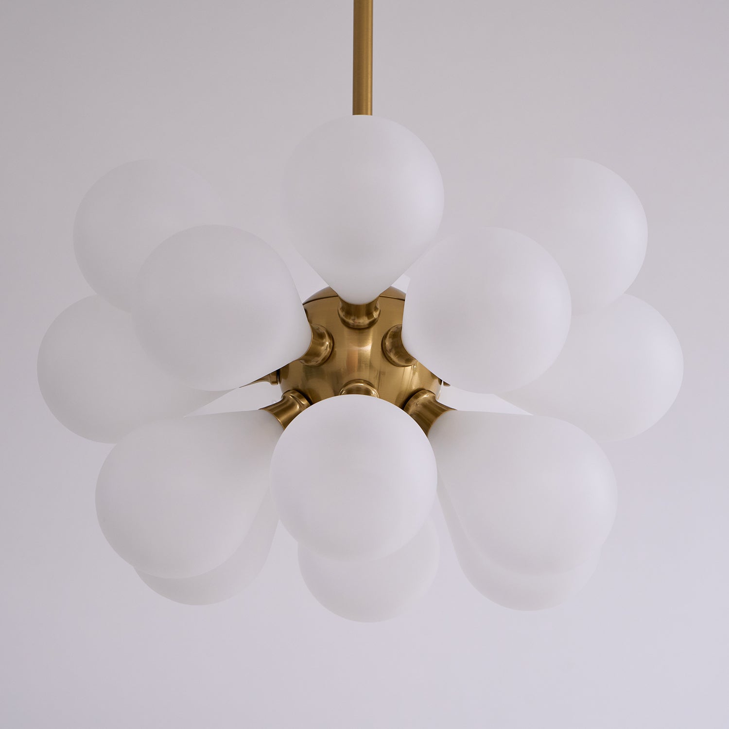 MONTGOMERY GLOBE HANGING LIGHT