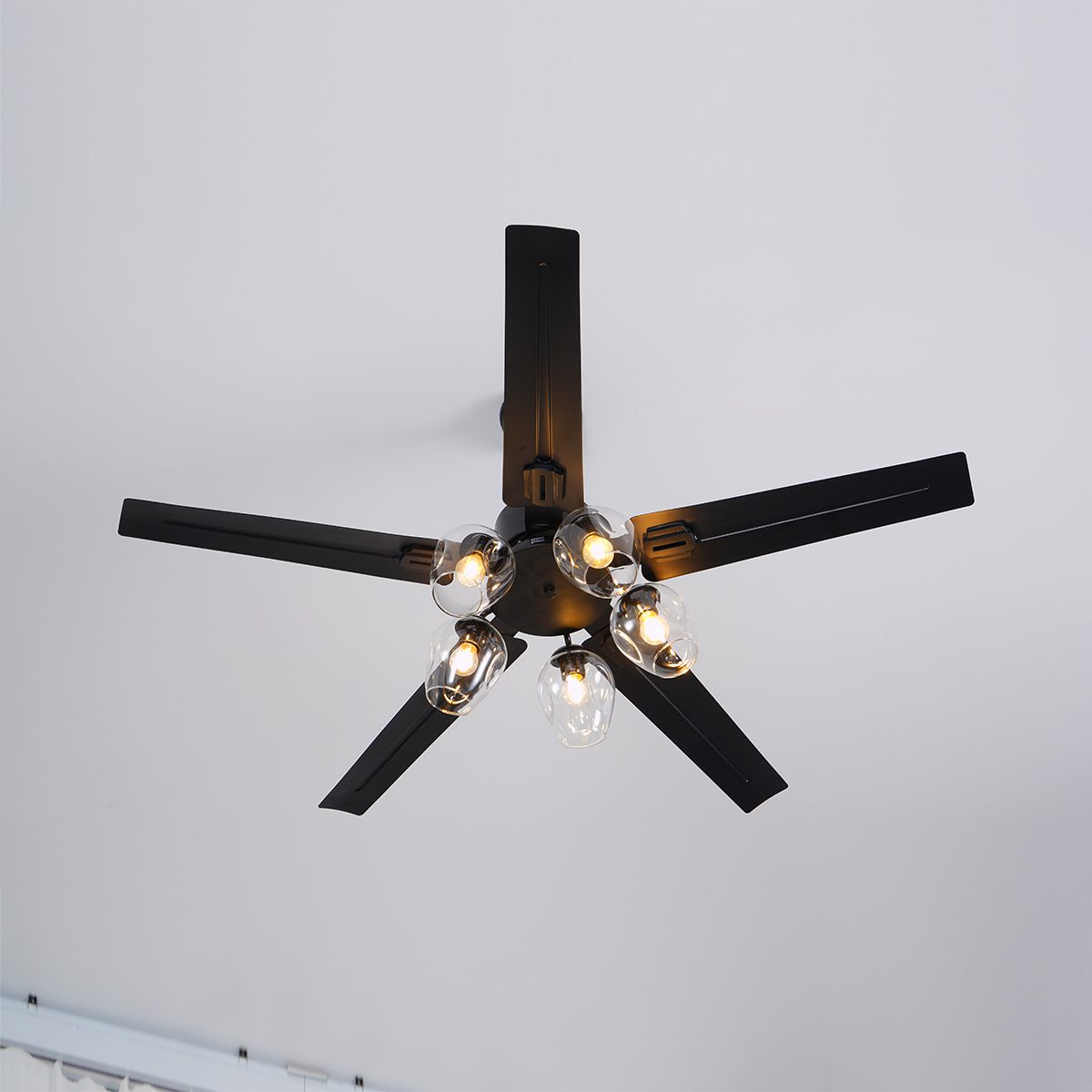 ELMINGTON CRYSTAL SPHERE CEILING LUMINAIRE