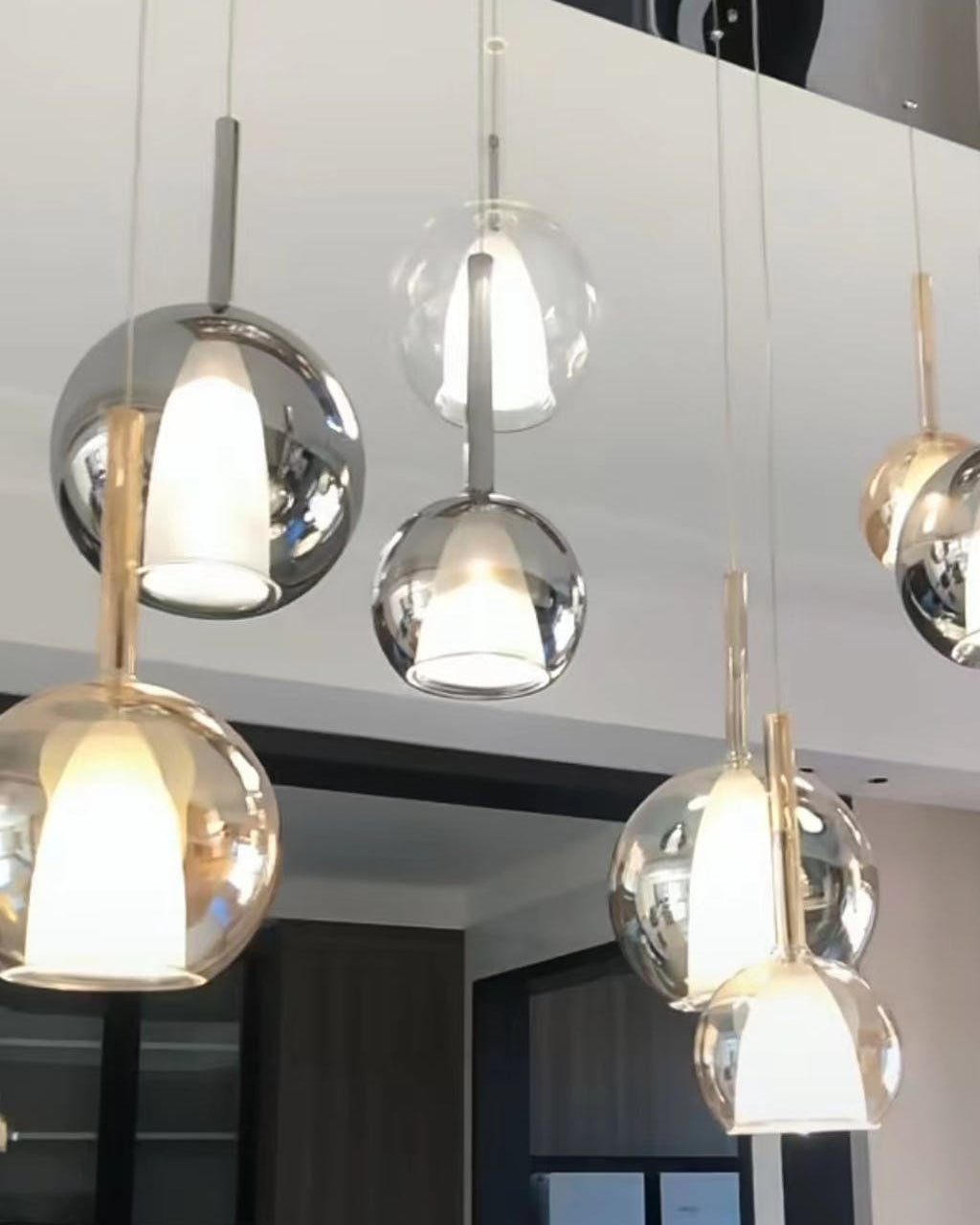 LANCASTER LUMINAIRE HANGING LIGHT