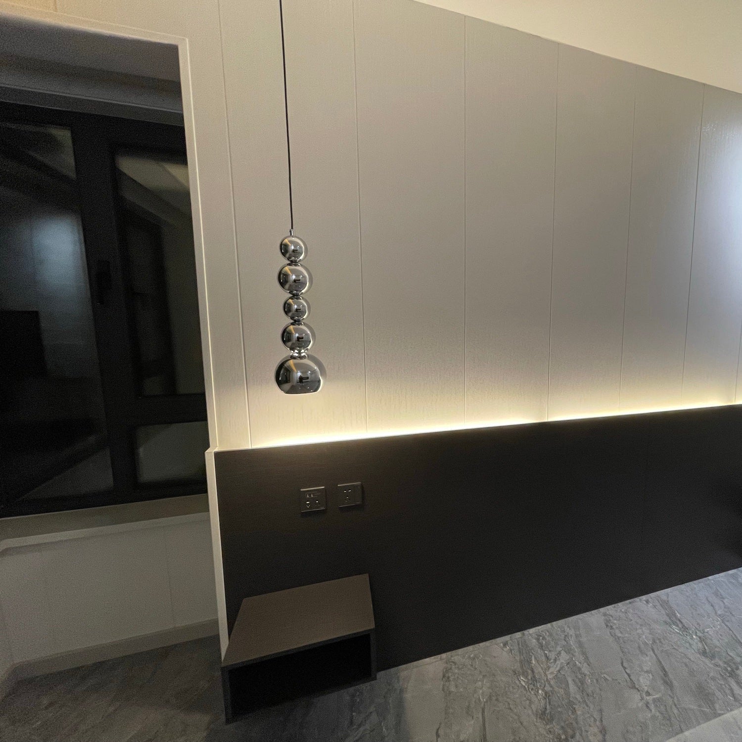 WINTHROP ORBIC HANGING ILLUMINATOR
