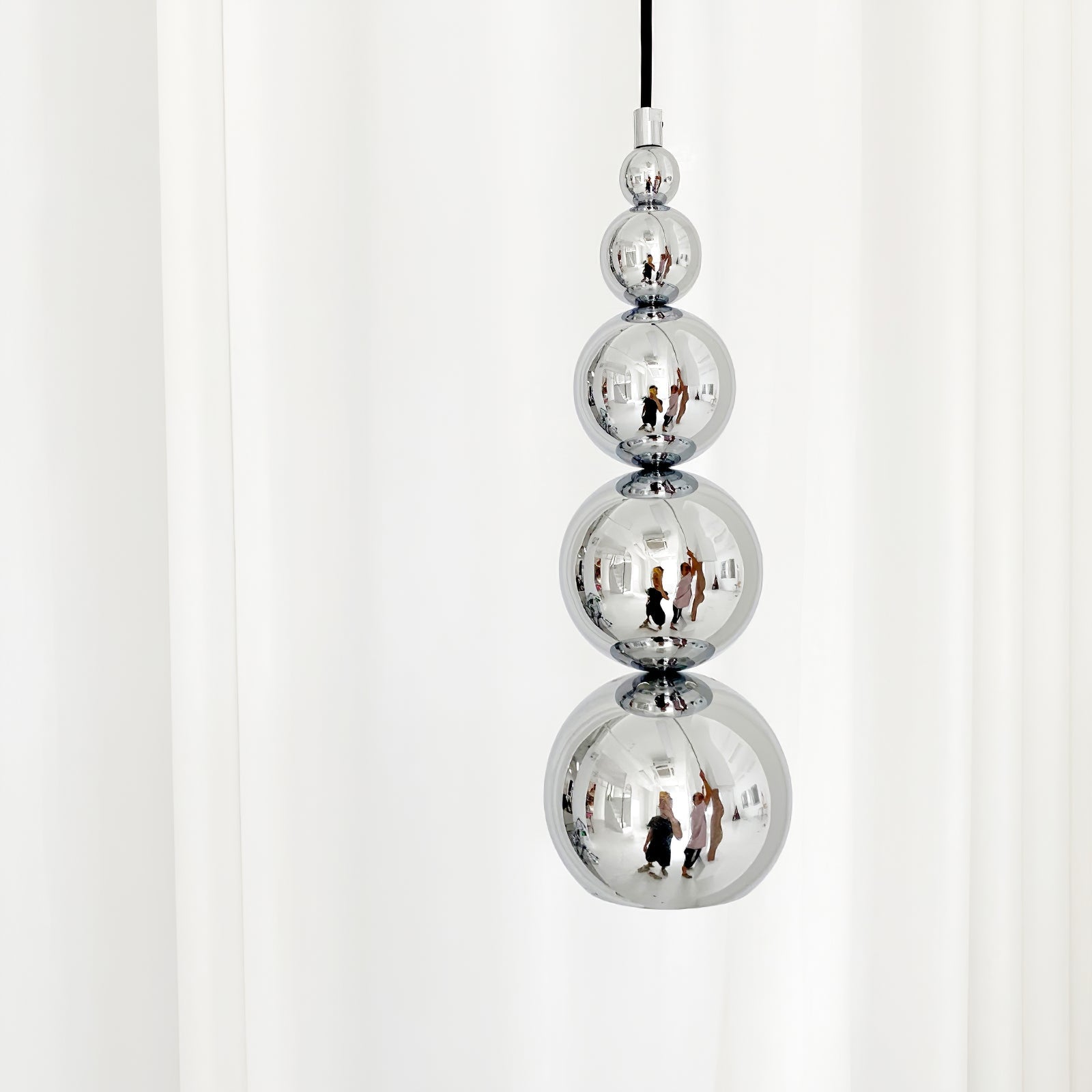 WINTHROP ORBIC HANGING ILLUMINATOR