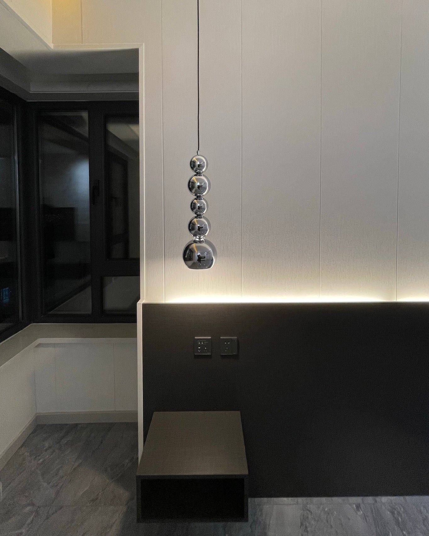 WINTHROP ORBIC HANGING ILLUMINATOR