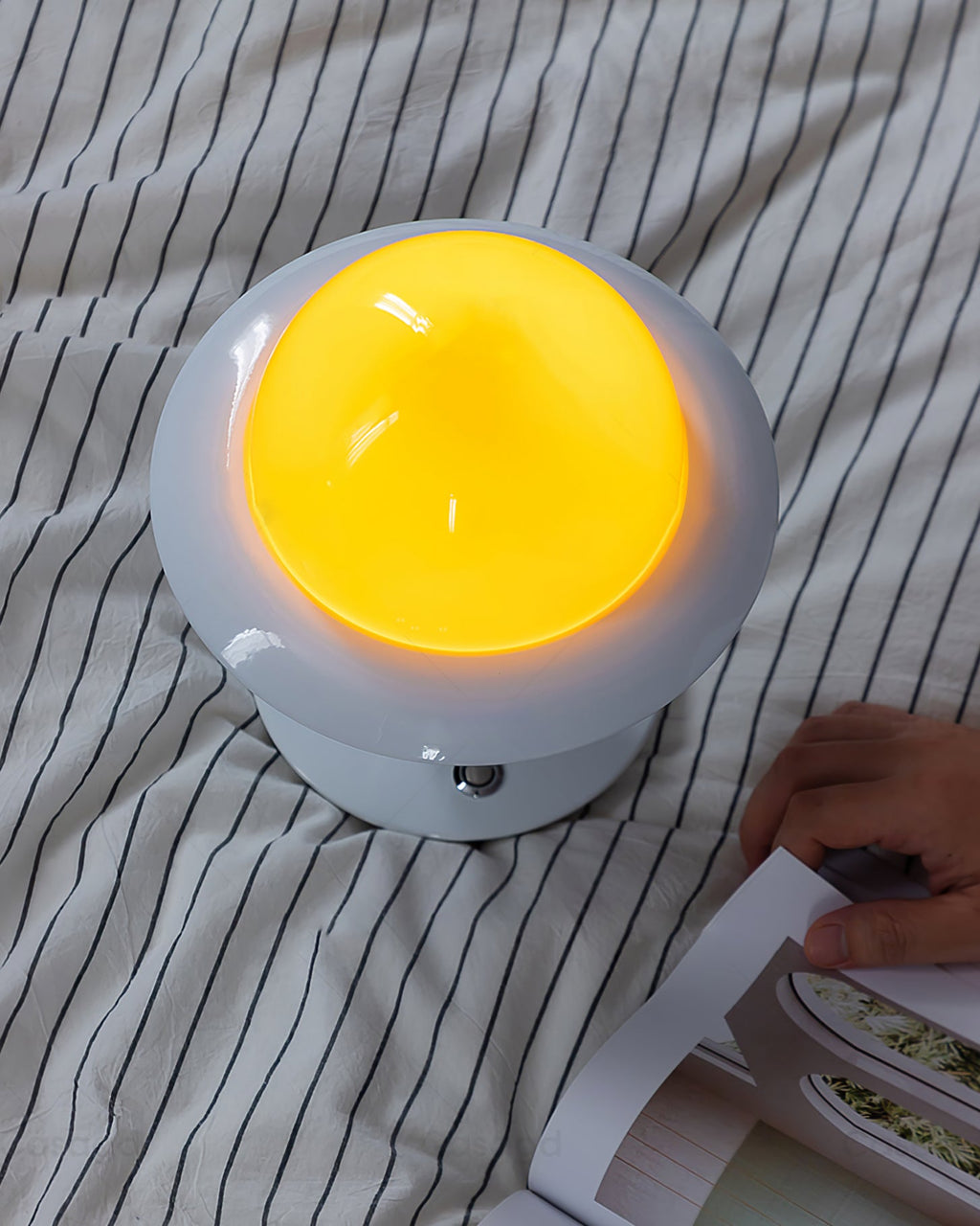 BEAUMONT LUMINOUS ORB TABLE LIGHT
