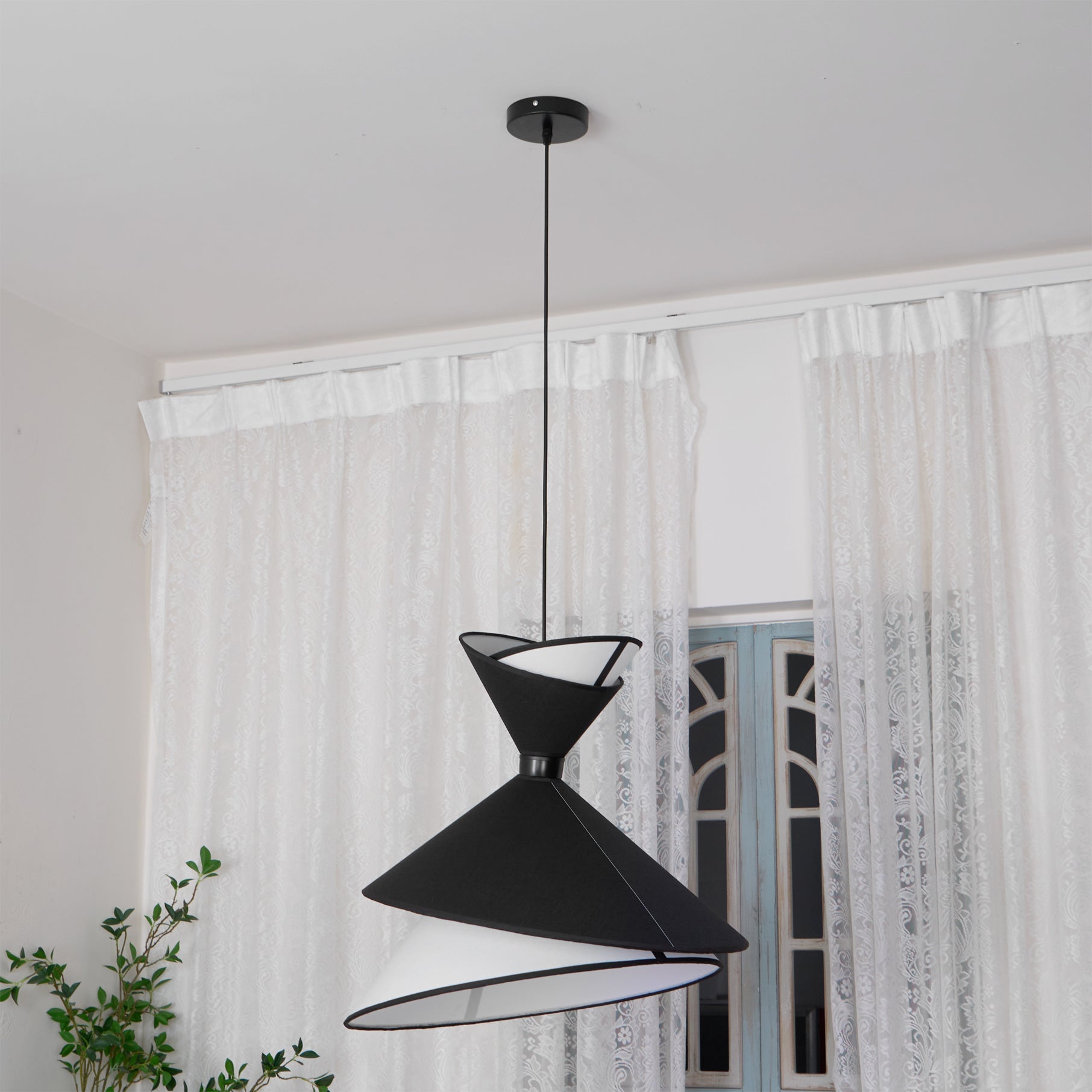 WINTHROP RADIANCE HANGING LANTERN