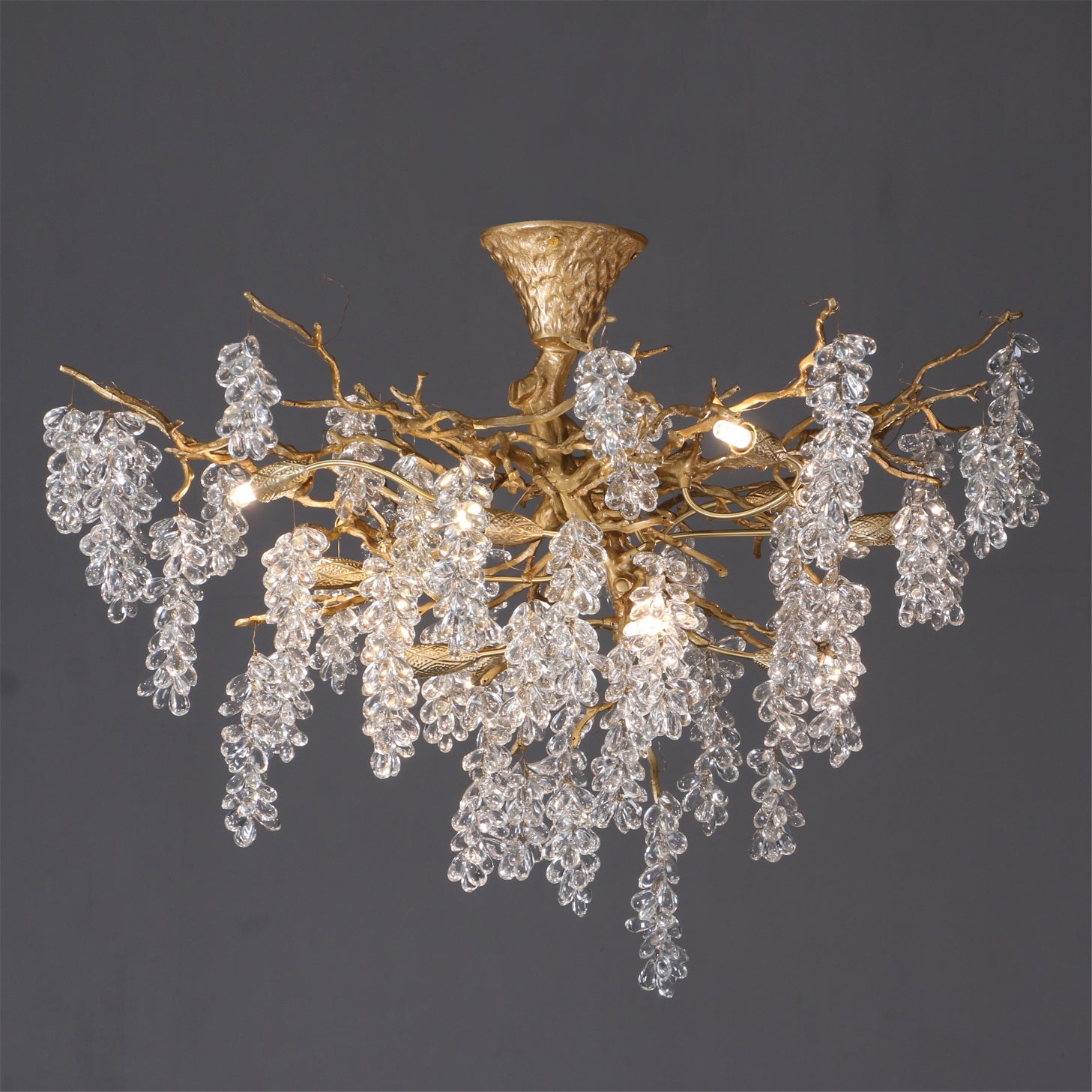 VINEYARD ORB LUMINAIRE