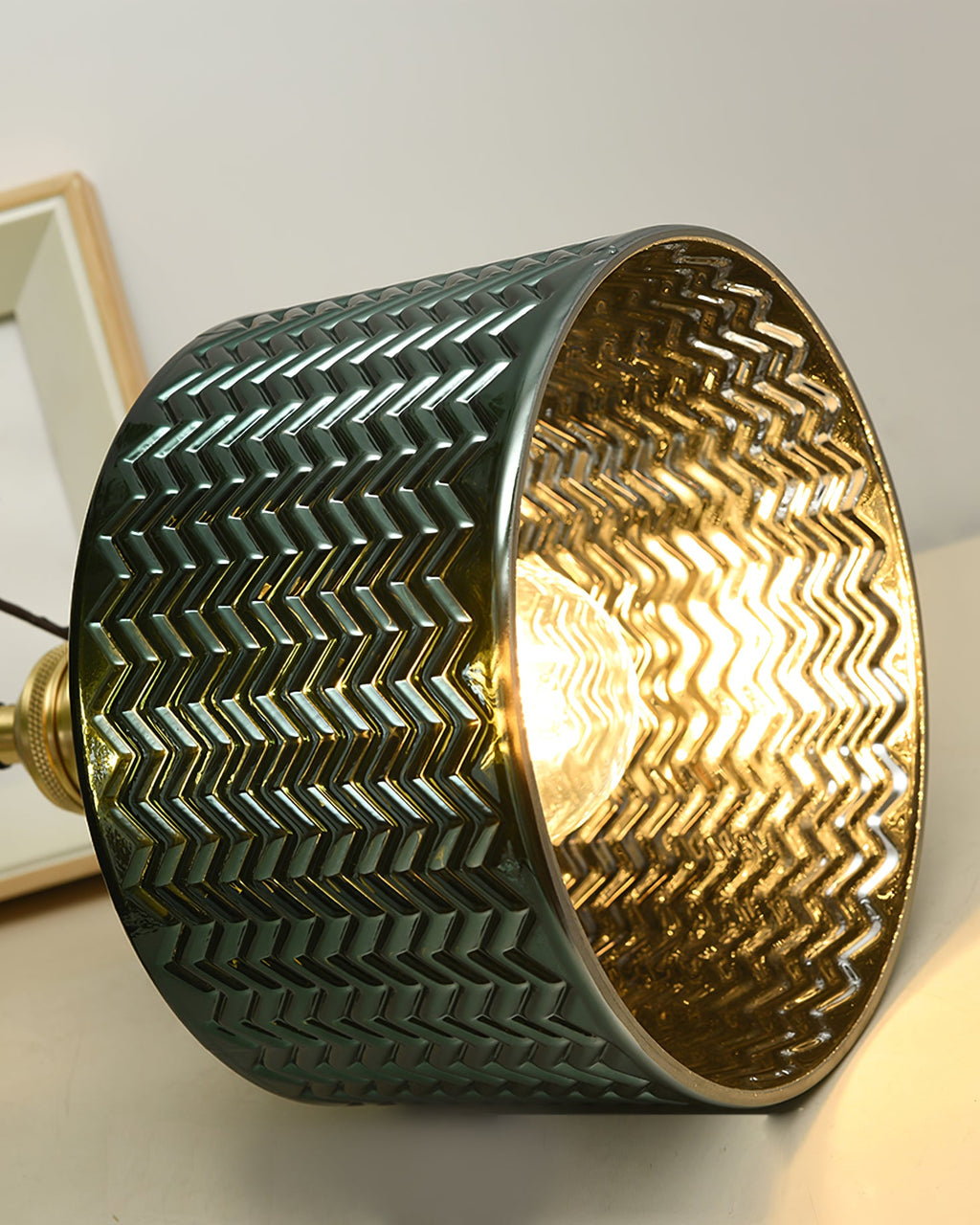 VERDANT GLEAM GLASS HANGING LANTERN