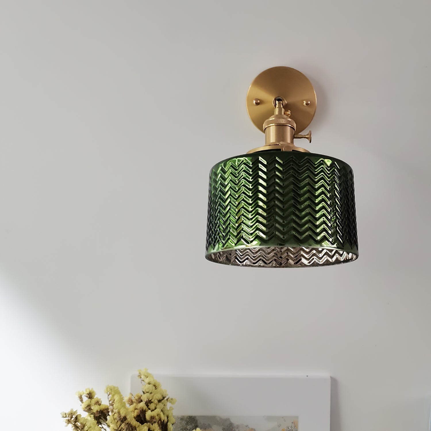 VERDANT HOLLOW GLASS WALL SCONCE