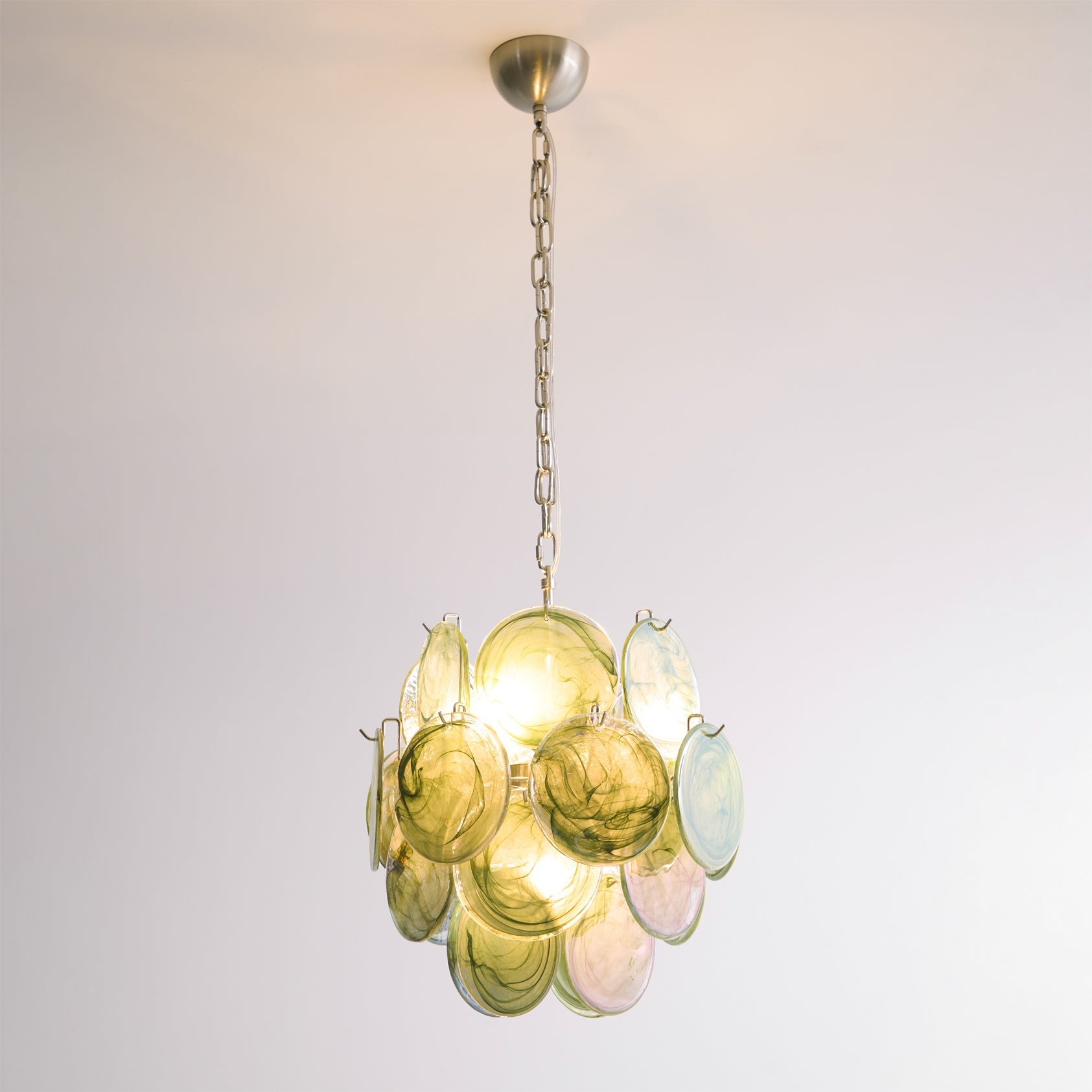 VERDANT FOLIO CIRCULAR LIGHTING INSTALLATION