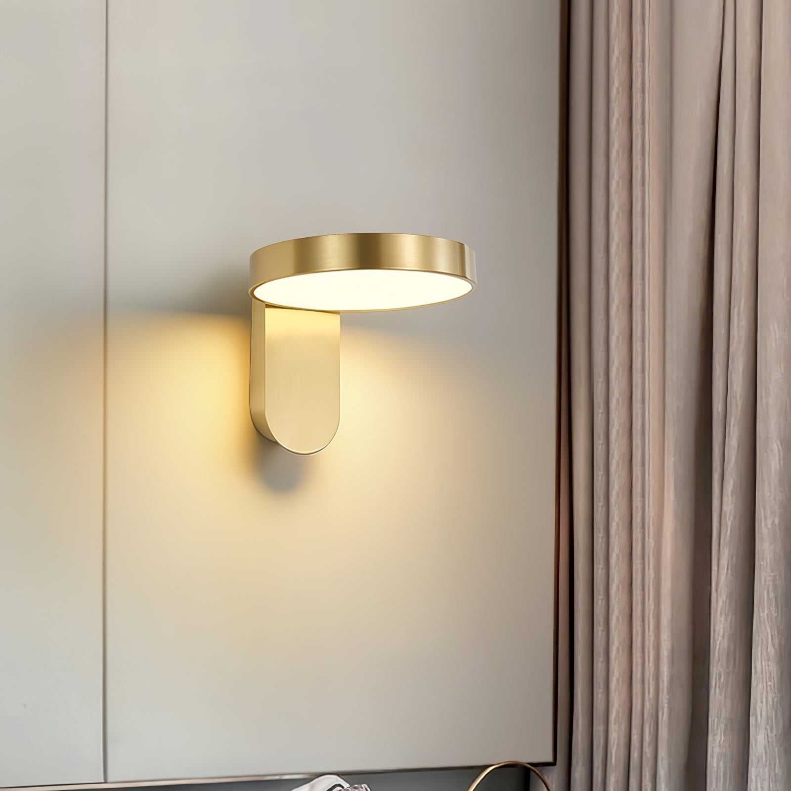 CHARLESTON CIRCULAR ILLUMINATION FIXTURE