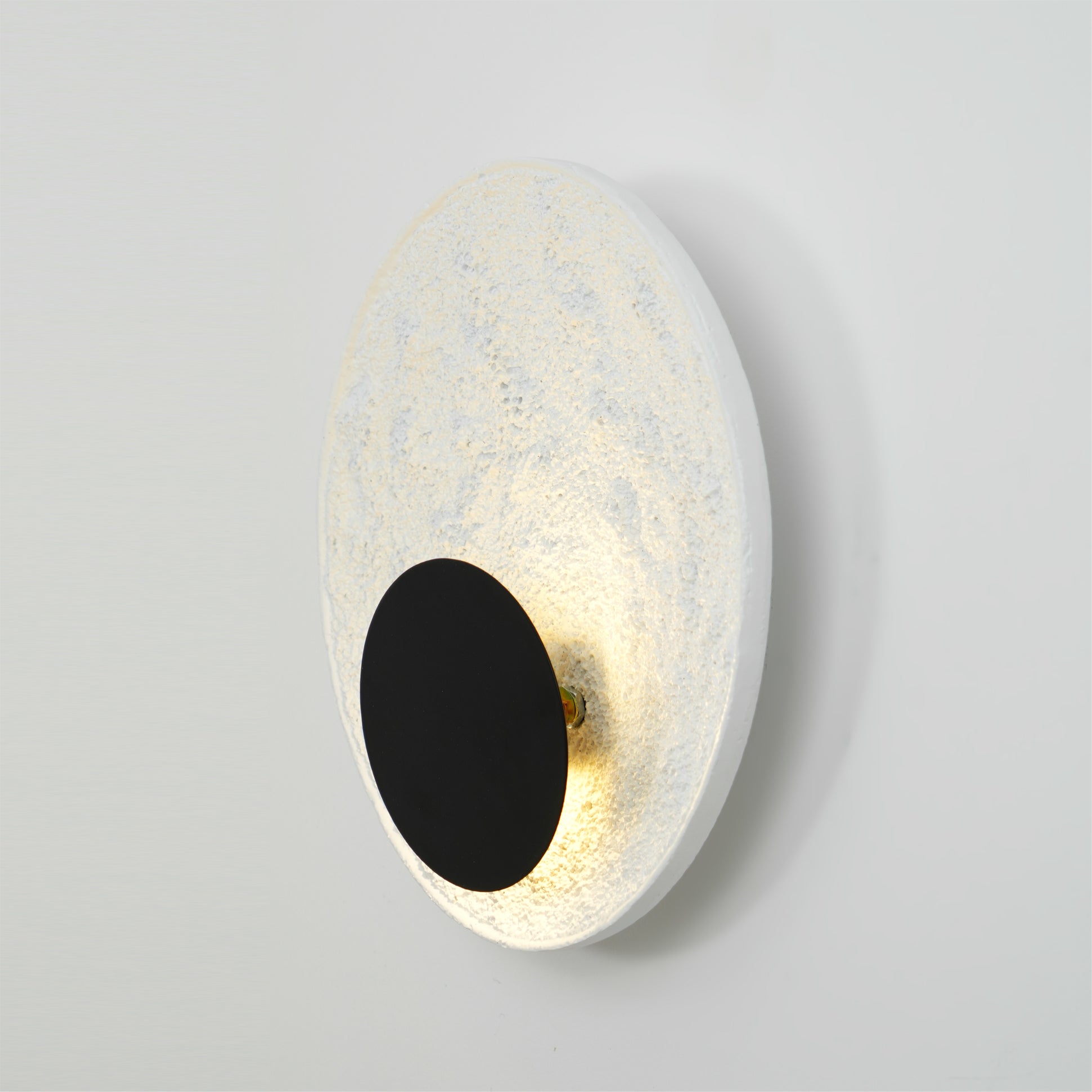 RAVENHURST VINTAGE BRASS WALL SCONCE